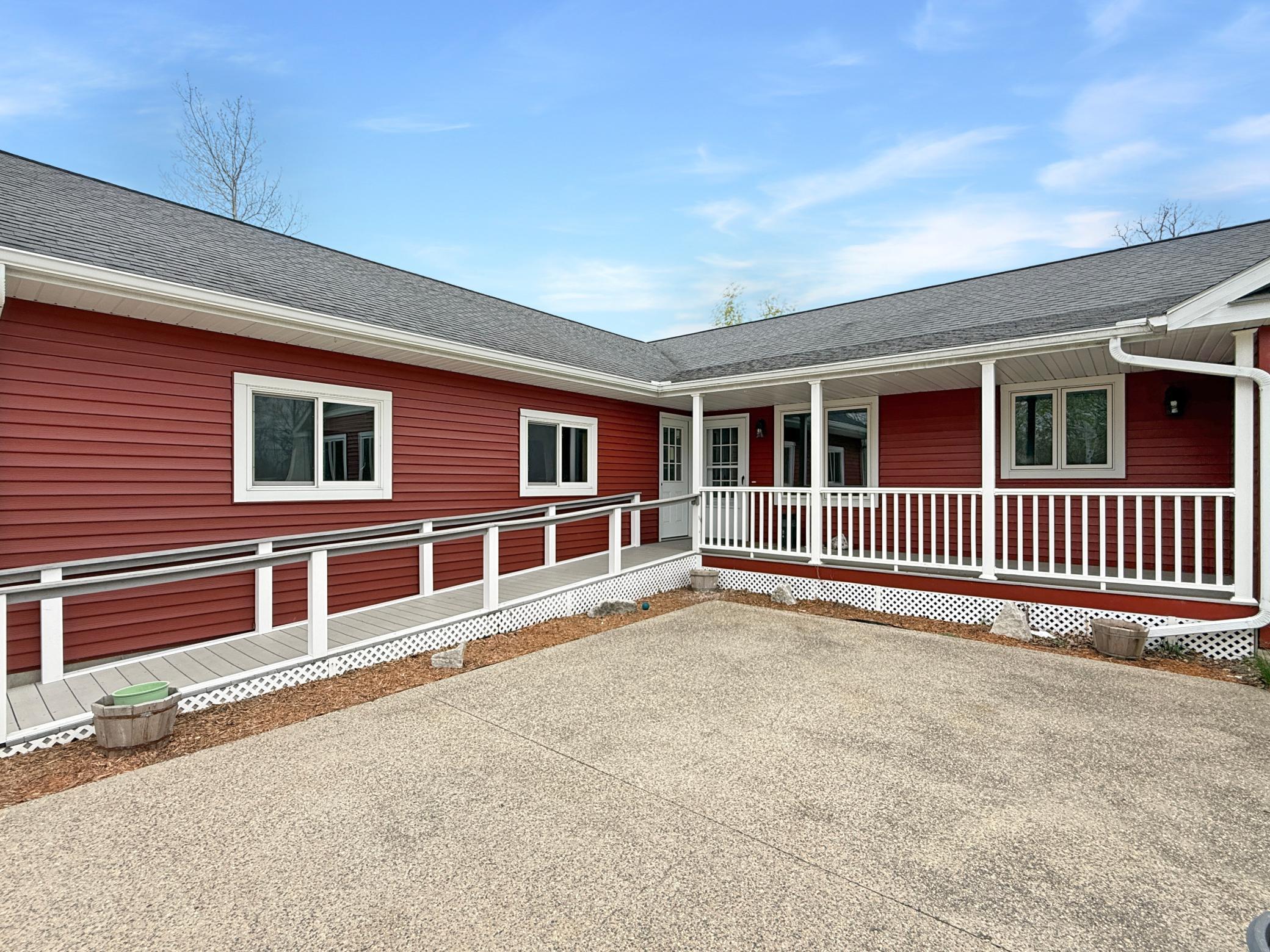 3rd image of 3249 Woodland Hills Dr Se, Bemidji, MN 56601 | MLS# 7079213