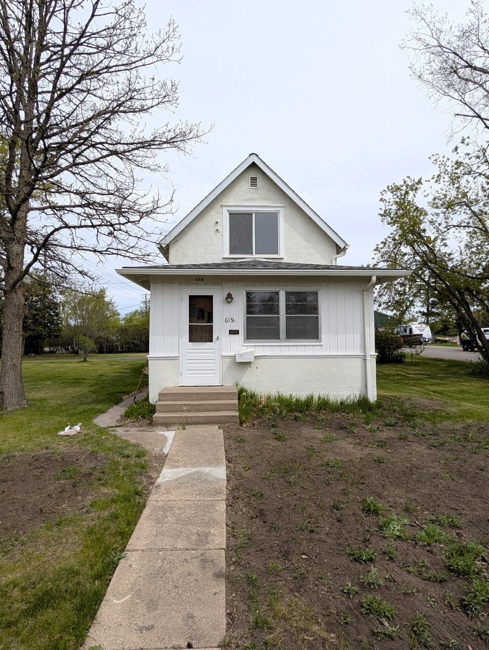 2nd image of 619 14th St Nw, Bemidji, MN 56601 | MLS# 7079216