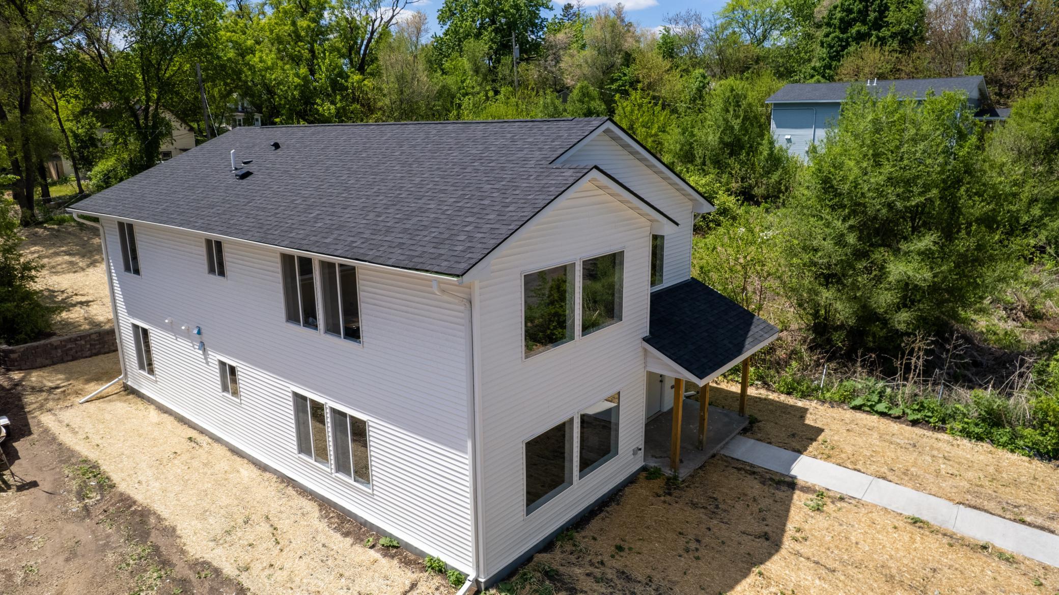 2nd image of 132 York Ave, Saint Paul, MN 55117 | MLS# 7079229