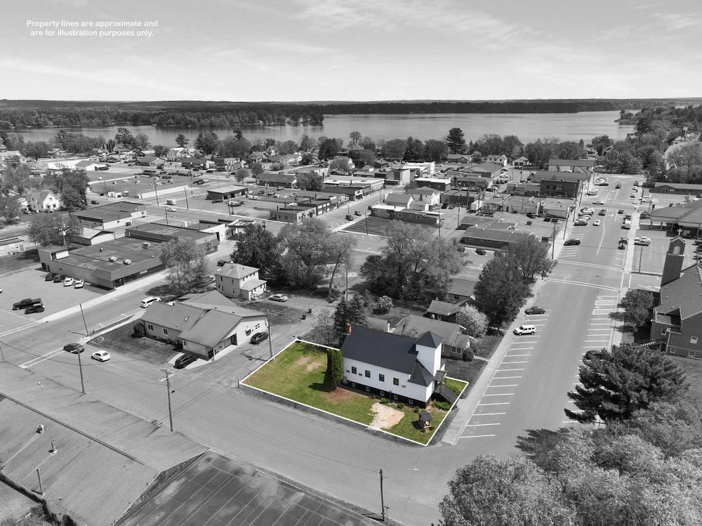 Homes for sale in Chetek, WI | 324 Douglas St, Chetek, WI 54728 | MLS# 7079328