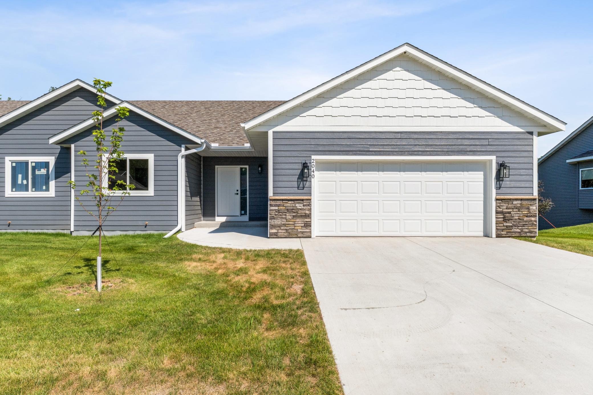 2nd image of 2040 13th St Nw, Faribault, MN 55021 | MLS# 7079538