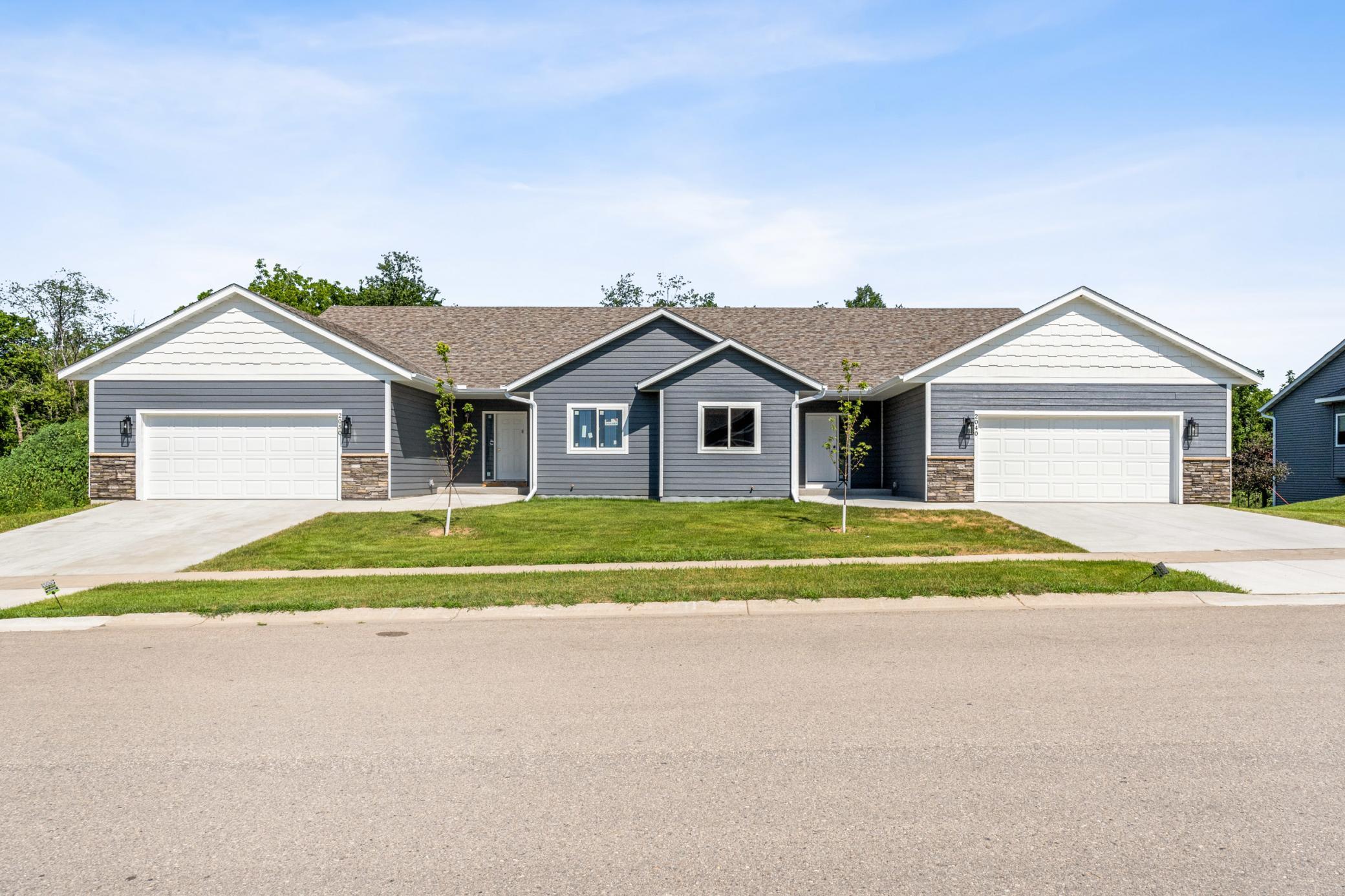 1st image of 2040 13th St Nw, Faribault, MN 55021 | MLS# 7079538