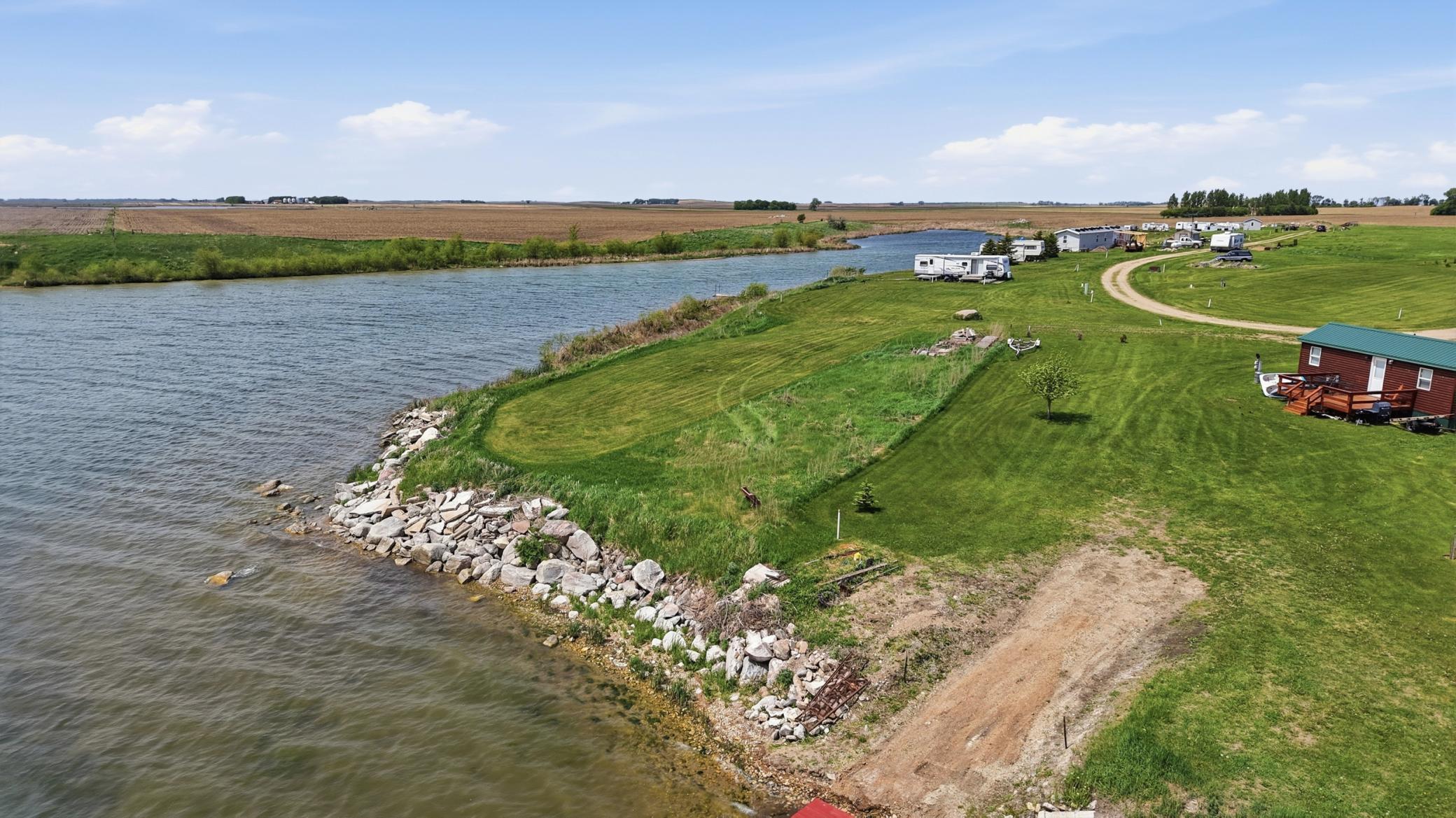 18th image of 114 Eula Mae Woodward Pkwy Sw Pkwy Sw, Milnor, ND 58060 | MLS# 7079621