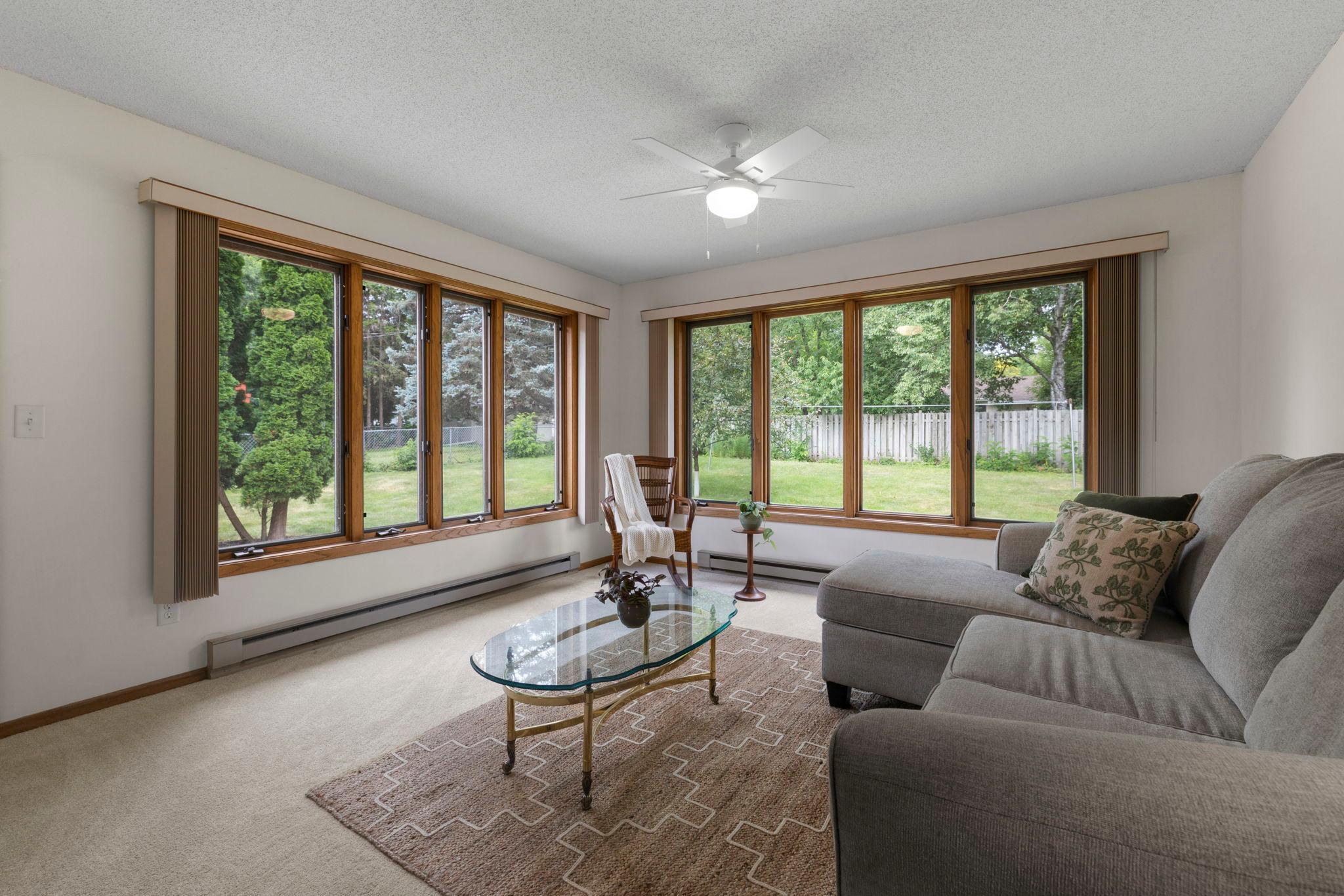 5th image of 1311 Marthaler Ln, Saint Paul, MN 55118 | MLS# 7079690