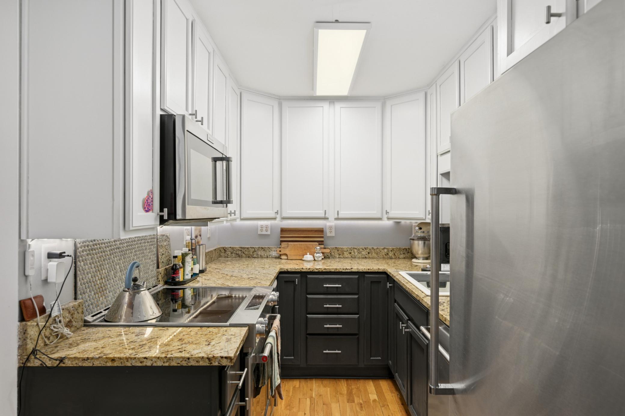 4th image of 2700 44Th St W, Minneapolis, MN 55410