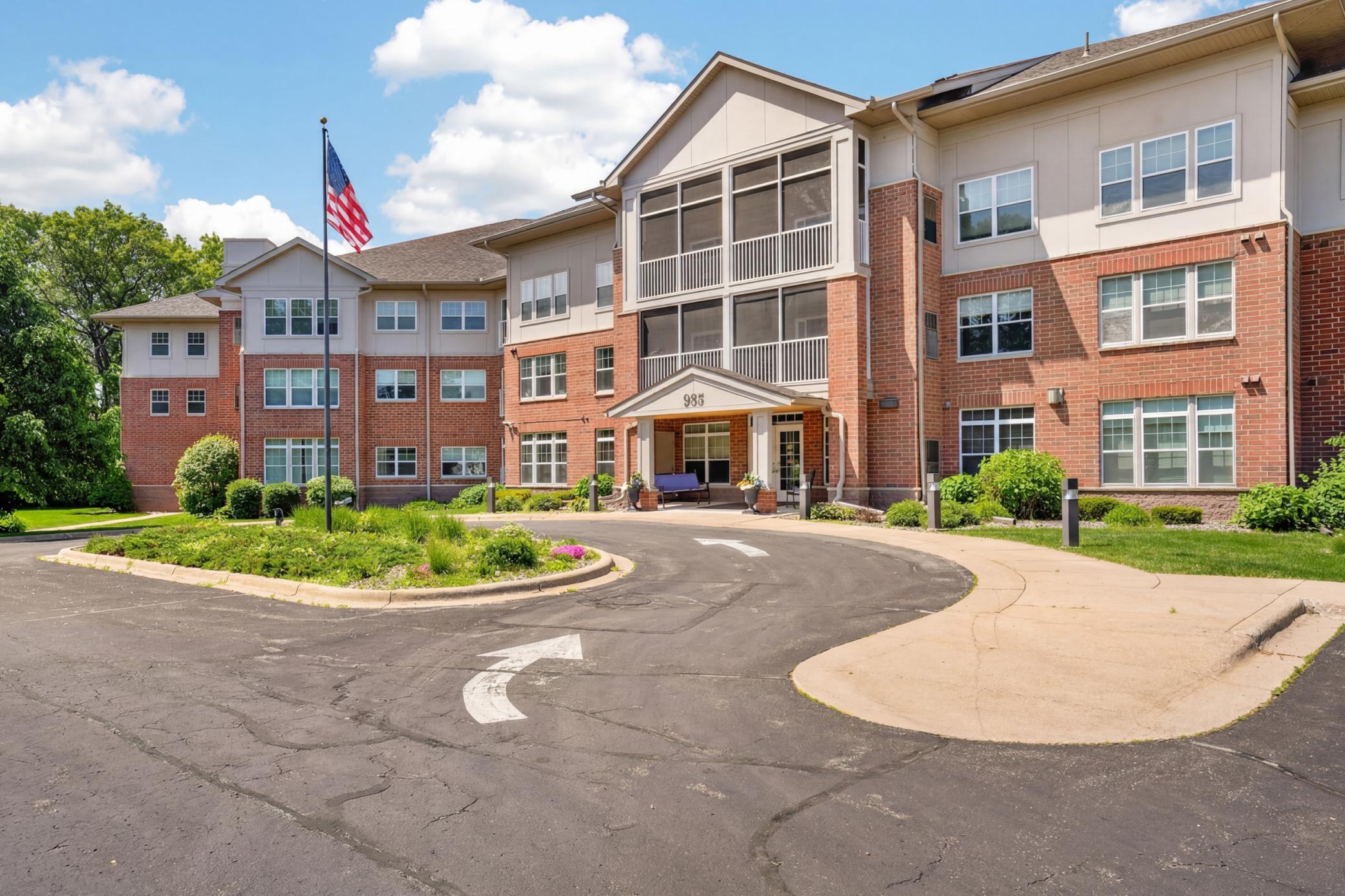 1st image of 935 Ferndale St N #317, Saint Paul, MN 55119 | MLS# 7079921