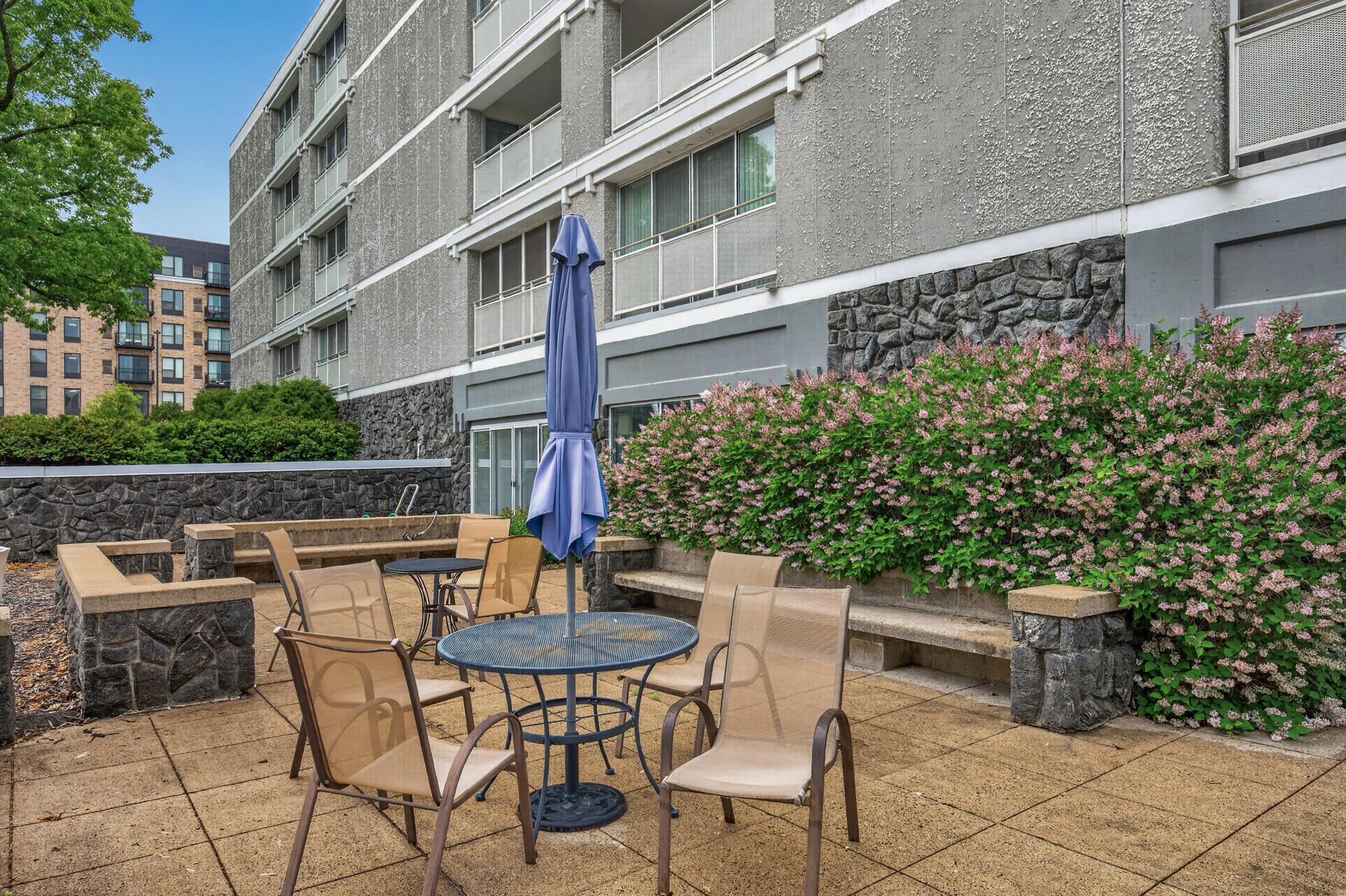 Homes for sale in Edina, MN | 6450 York Ave S #414, Edina, MN 55435 | MLS# 7080013