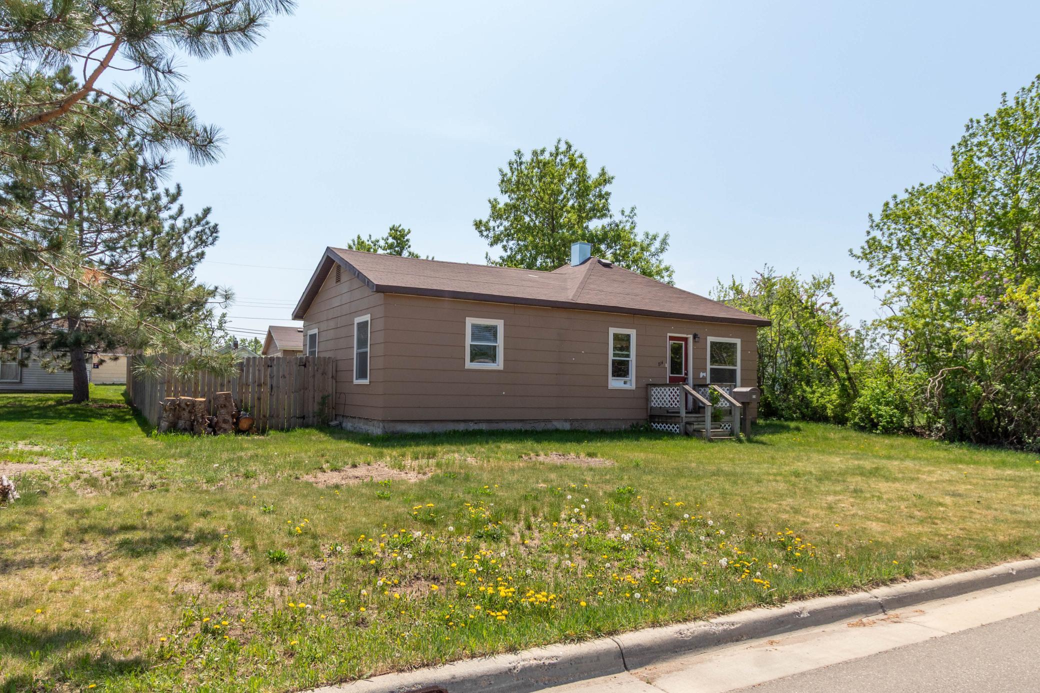 Homes for sale in Bemidji, MN | 814 3rd St Se, Bemidji, MN 56601 | MLS# 7080122