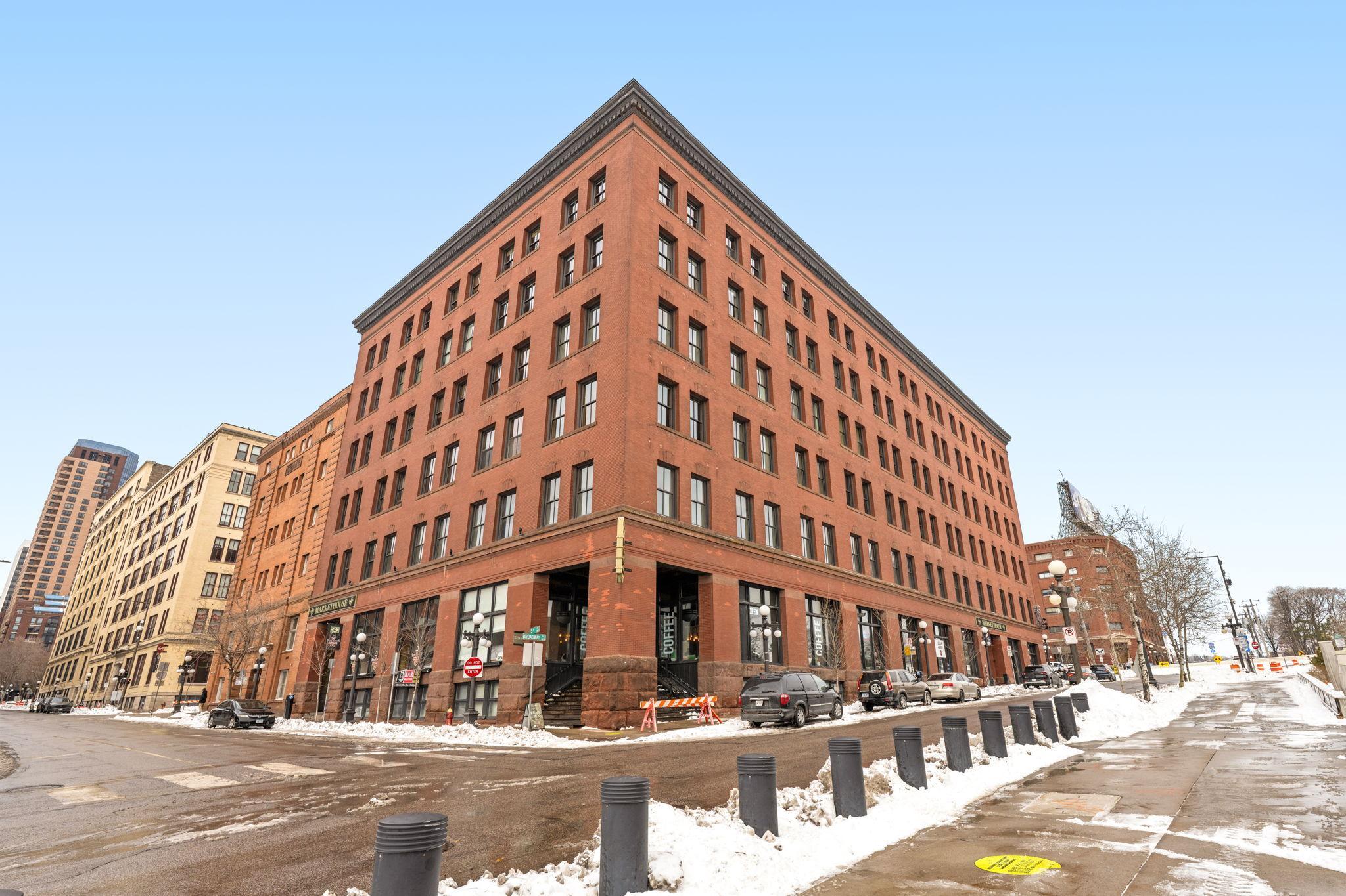 Homes for sale in Saint Paul, MN | 289 5Th St E #305, Saint Paul, MN 55101 | MLS# 7080461