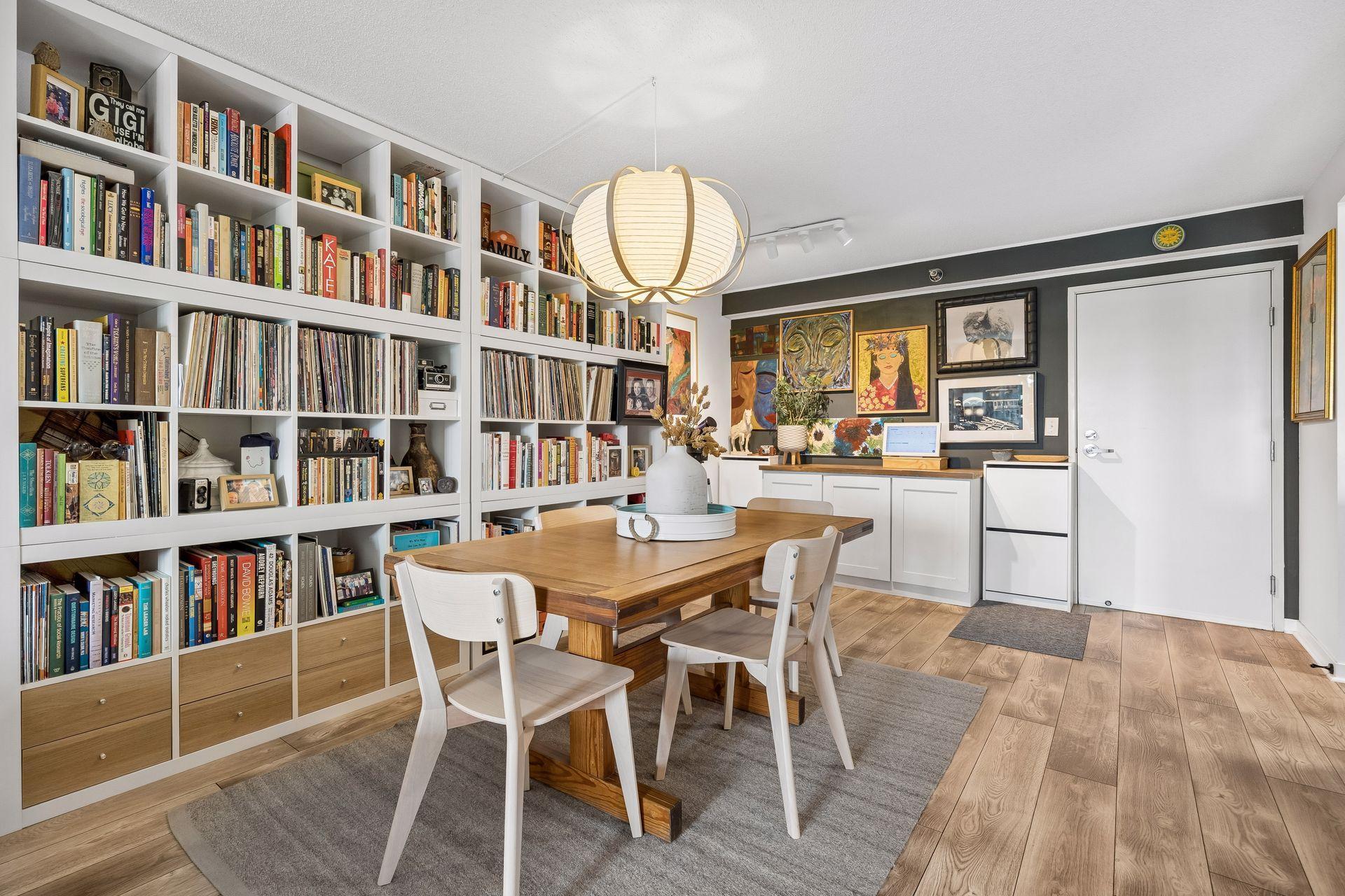 3rd image of 52 Groveland Ter #A304, Minneapolis, MN 55403 | MLS# 7080474