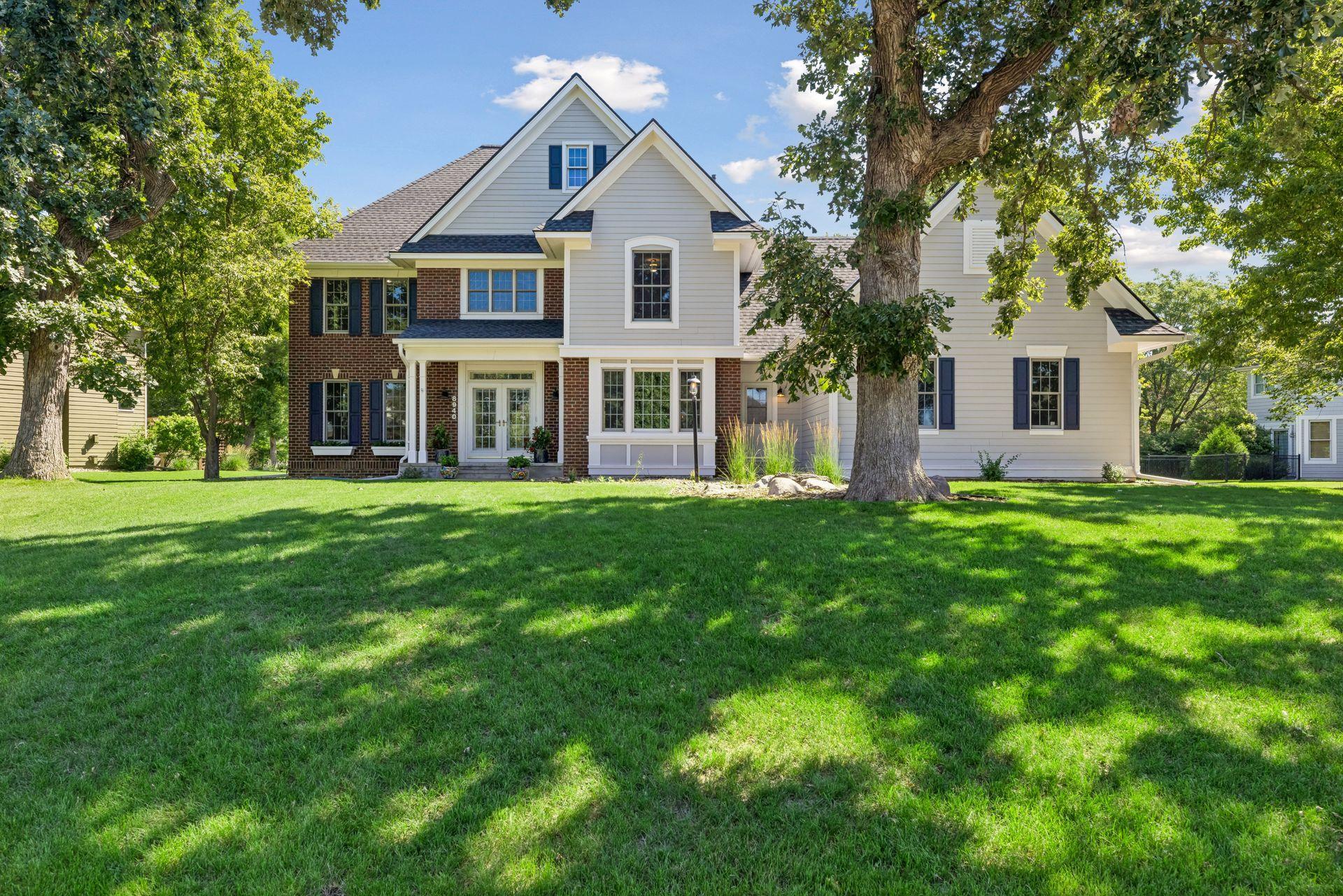 1st image of 8940 Highview Ln, Saint Paul, MN 55125 | MLS# 7080492