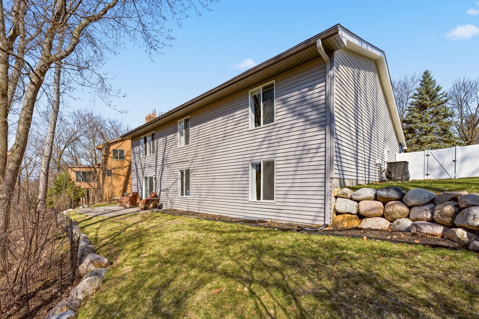 Homes for sale in Wayzata, MN | 14441 Wellington Rd, Wayzata, MN 55391 | MLS# 7080550