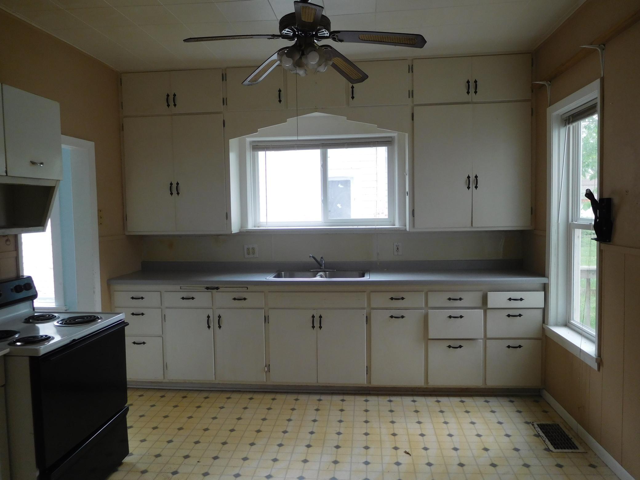 3rd image of 1017 Minnesota Ave Nw, Bemidji, MN 56601 | MLS# 7080825
