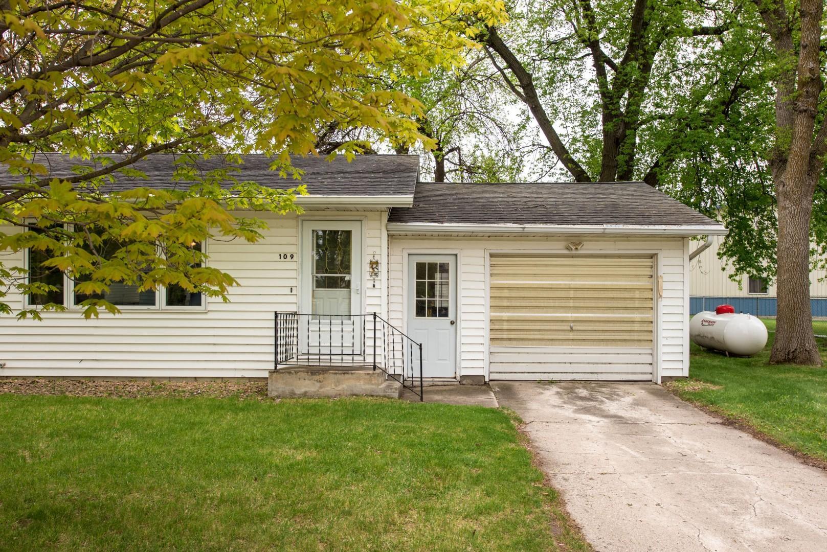 Homes for sale in Hoffman, MN | 109 Arkansas Ave, Hoffman, MN 56339 | MLS# 7081167