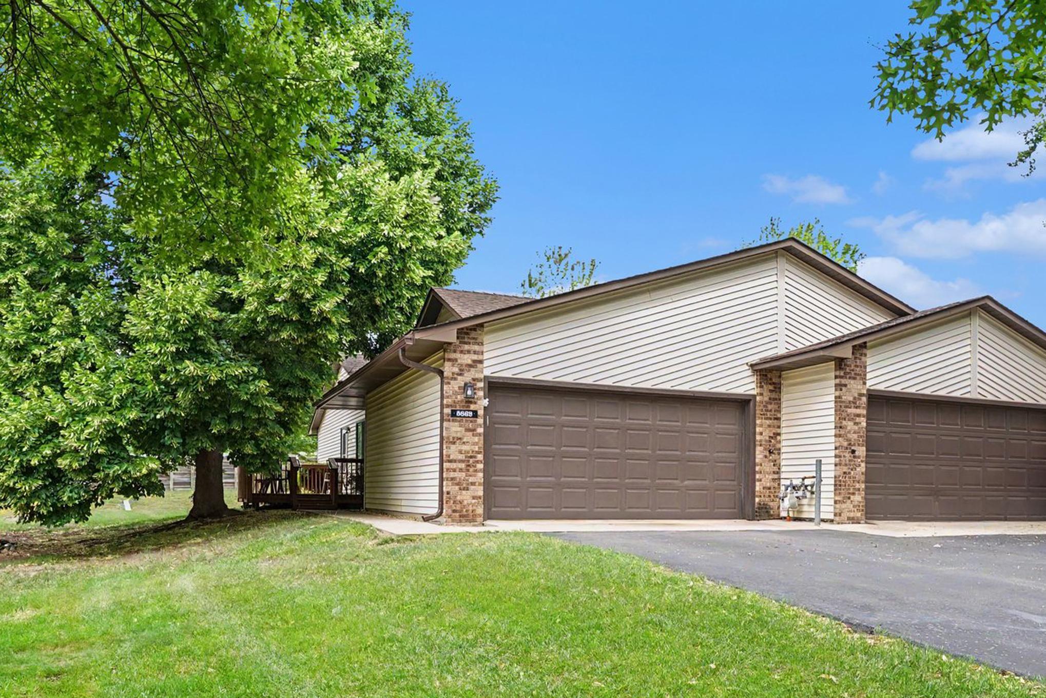 Homes for sale in Apple Valley, MN | 8689 134th St W, Apple Valley, MN 55124 | MLS# 7081186