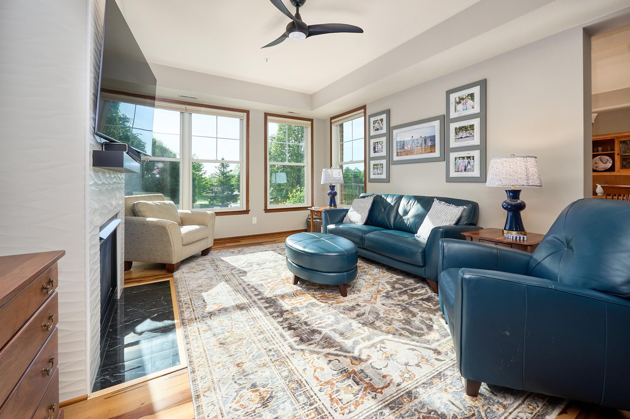 3rd image of 3110 N Chestnut St, Chaska, MN 55318