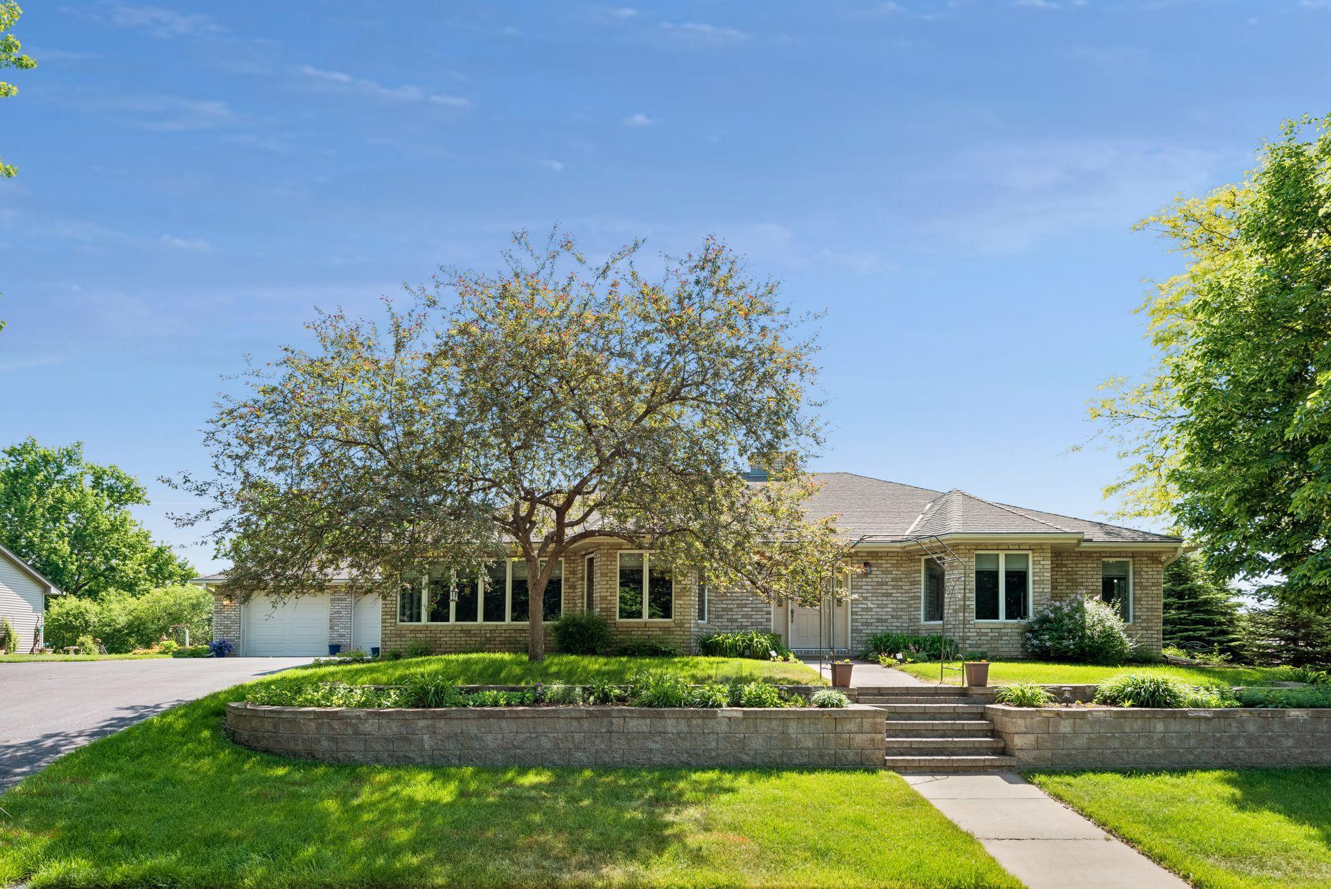 1st image of 700 Spruce Dr, Hudson, WI 54016 | MLS# 7081452