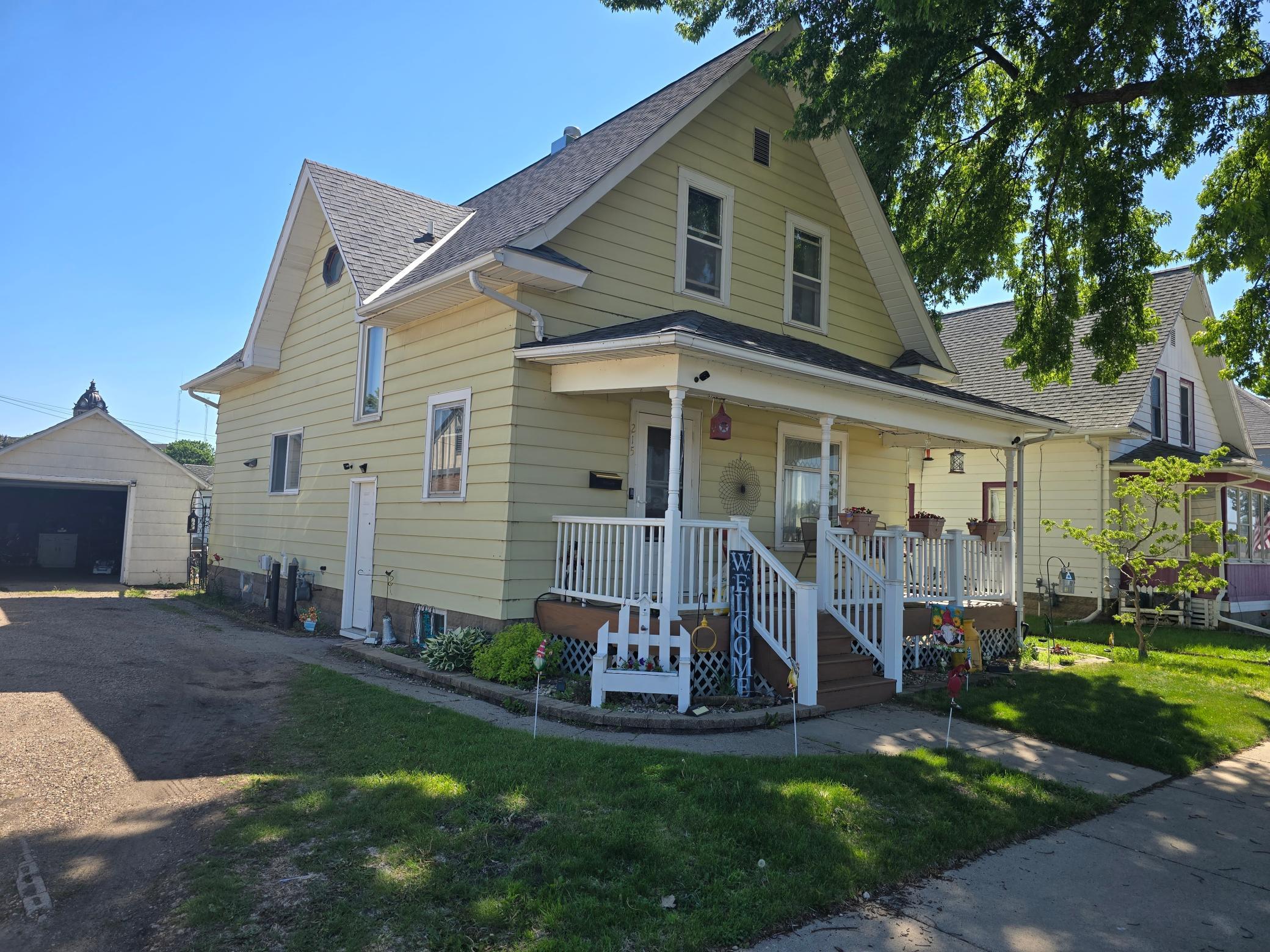 2nd image of 215 W 4th St, Fairmont, MN 56031 | MLS# 7081756