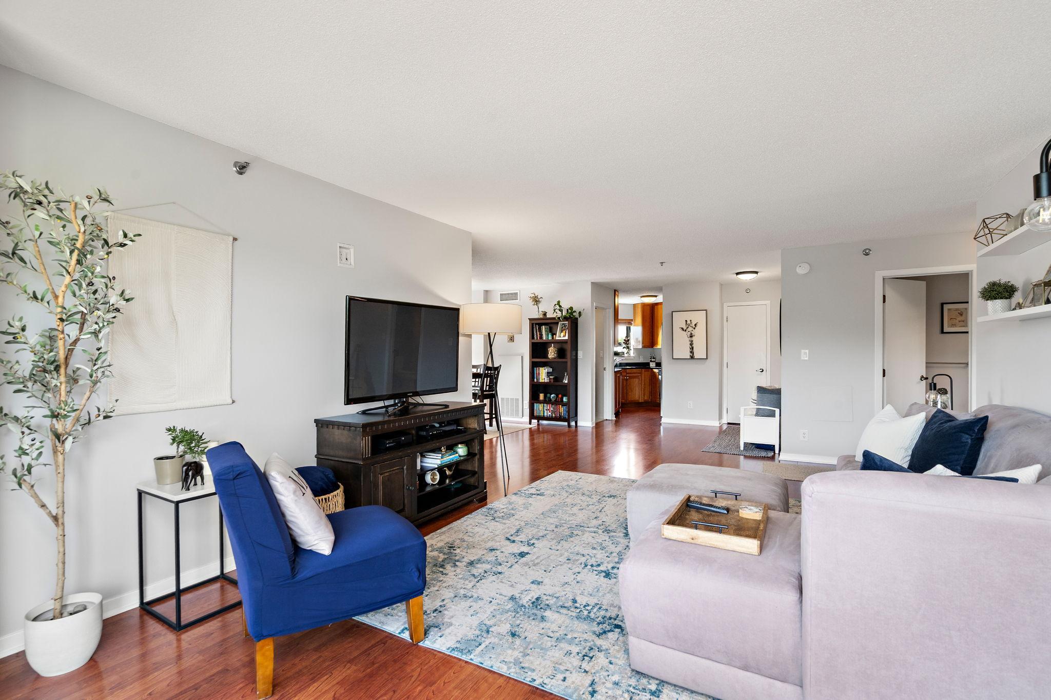 4th image of 3131 Excelsior Blvd #713, Minneapolis, MN 55416 | MLS# 7082017