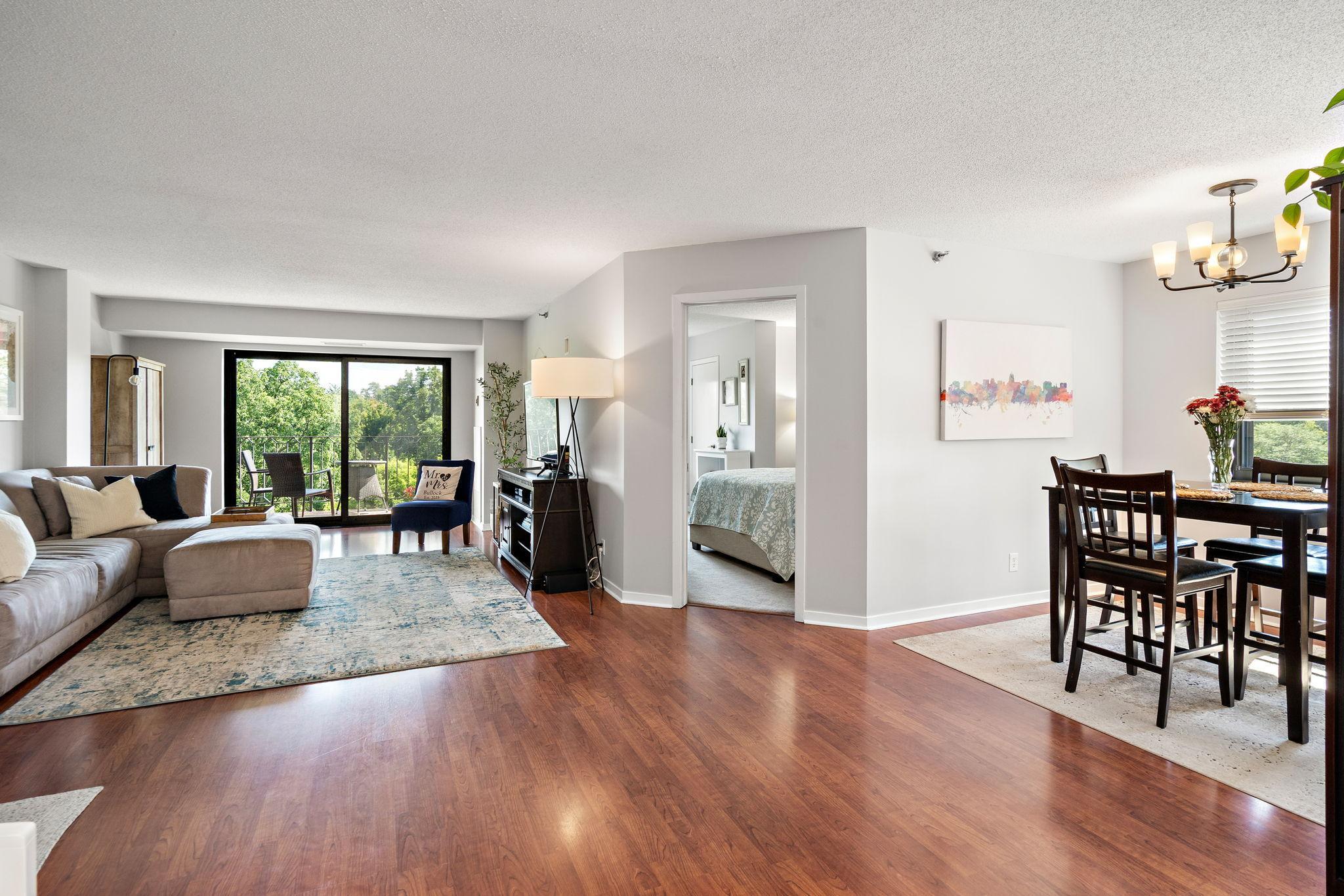 2nd image of 3131 Excelsior Blvd #713, Minneapolis, MN 55416 | MLS# 7082017