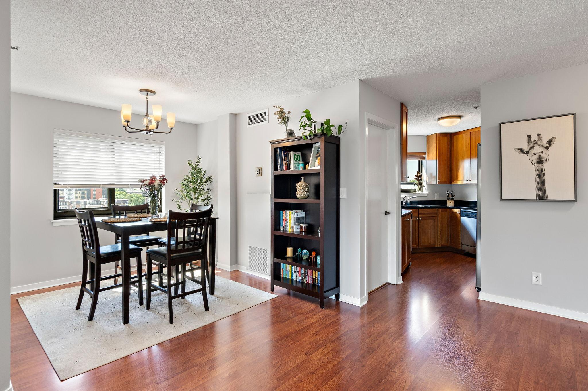 5th image of 3131 Excelsior Blvd #713, Minneapolis, MN 55416 | MLS# 7082017