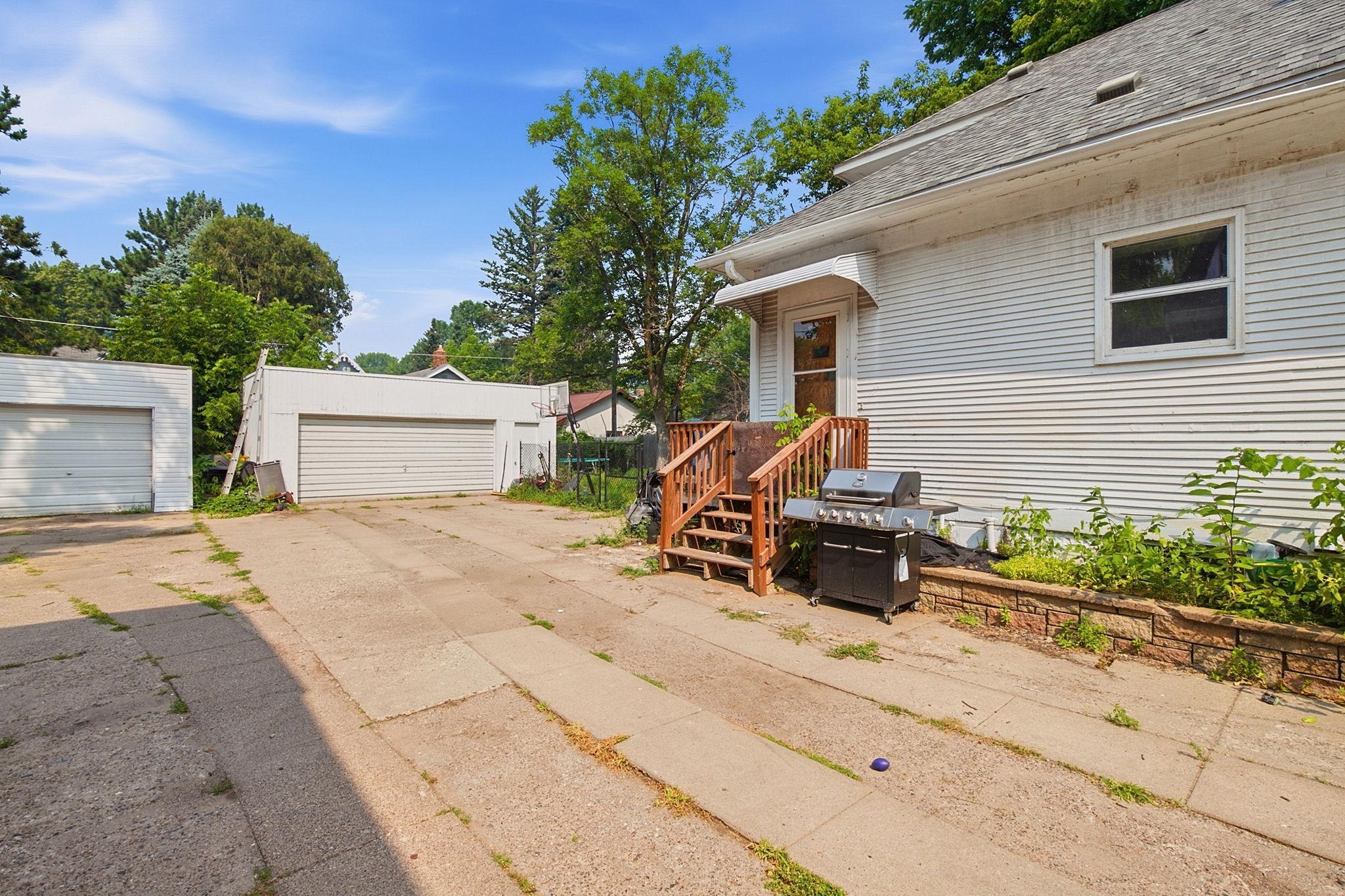 2nd image of 711 N 7th St, Brainerd, MN 56401 | MLS# 7082076