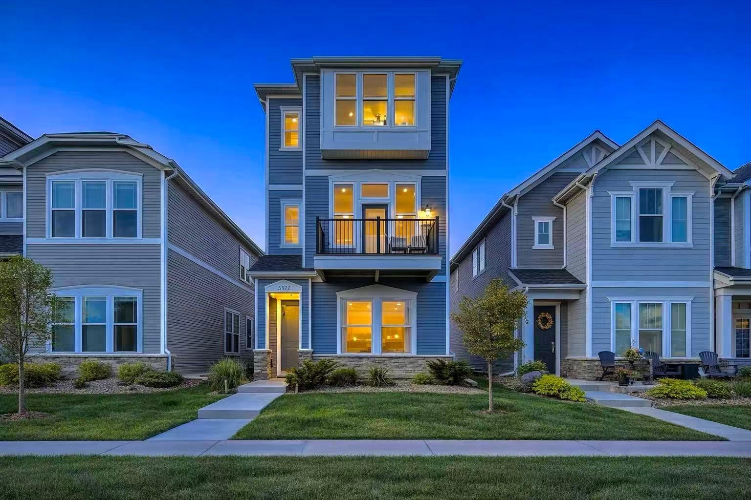 1st image of 11289 81st Wy N, Maple Grove, MN 55369 | MLS# 7082309