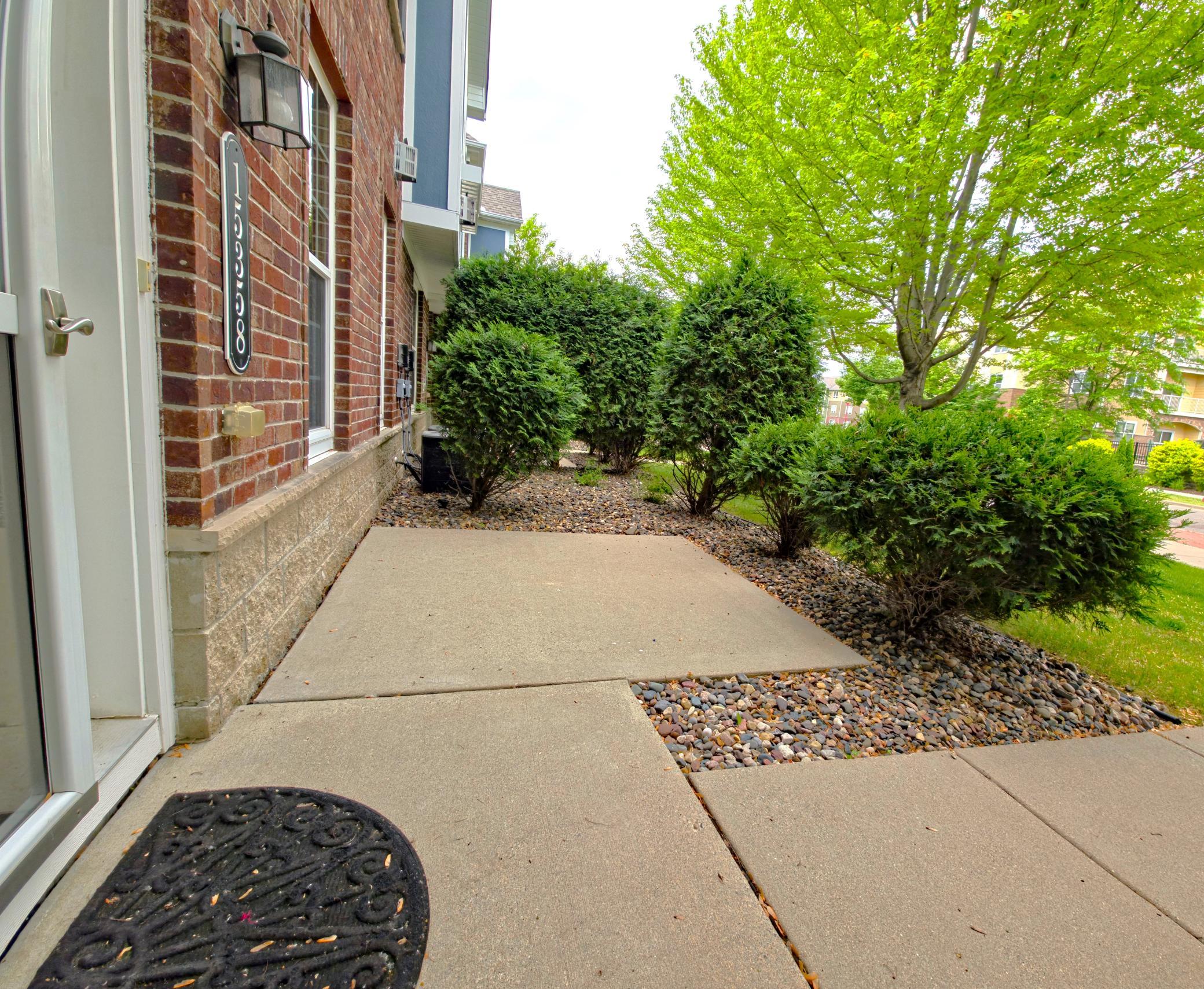 2nd image of 15358 Founders Ln #102, Saint Paul, MN 55124 | MLS# 7082562