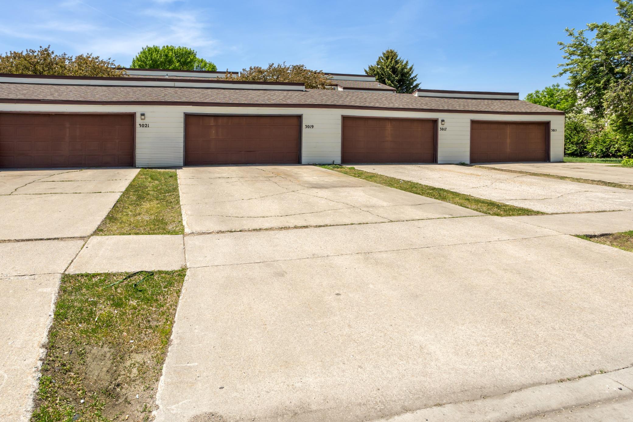 Homes for sale in Moorhead, MN | 3019 18th St S, Moorhead, MN 56560 | MLS# 7082590