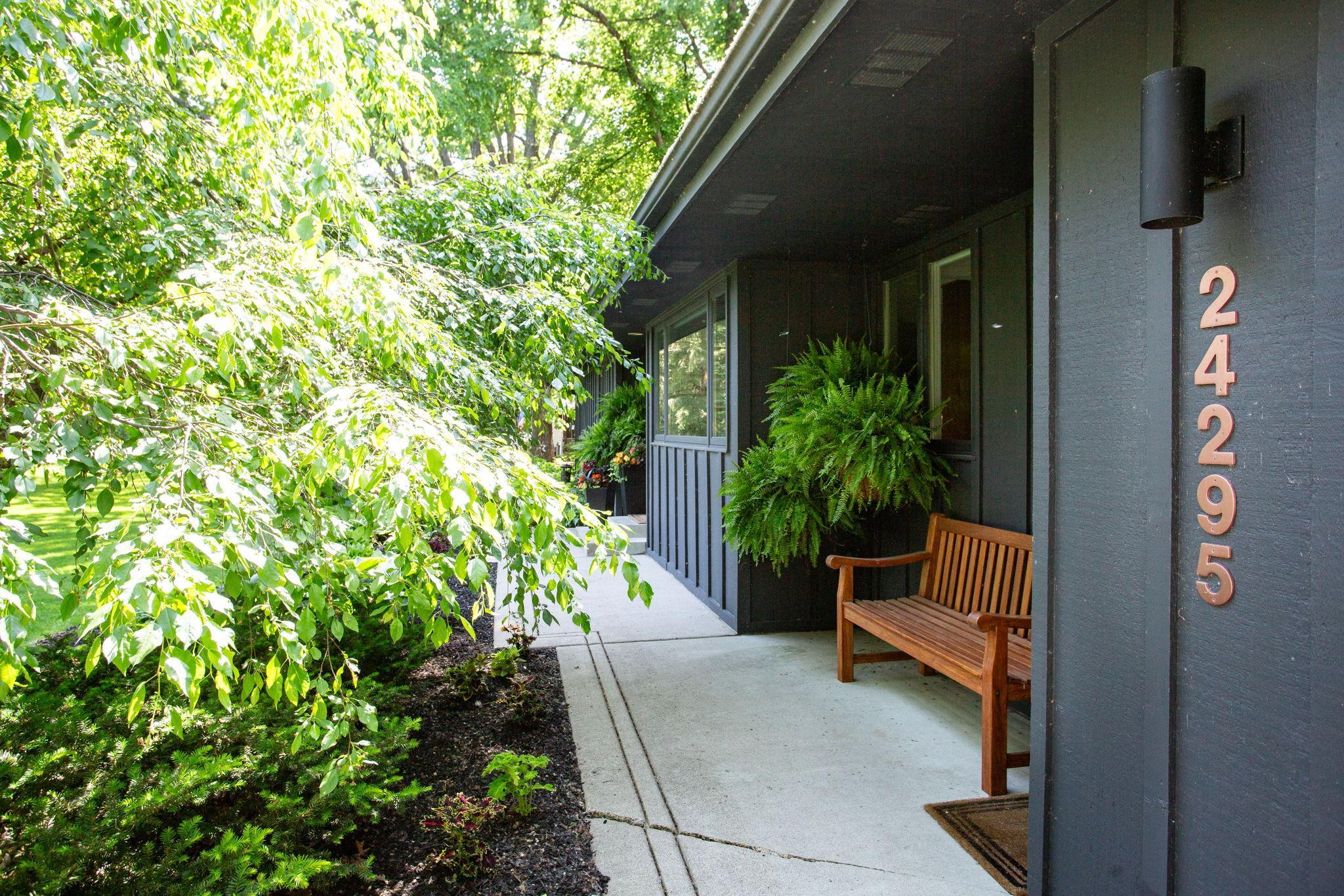 4th image of 24295 Wood Dr, Excelsior, MN 55331 | MLS# 7082918