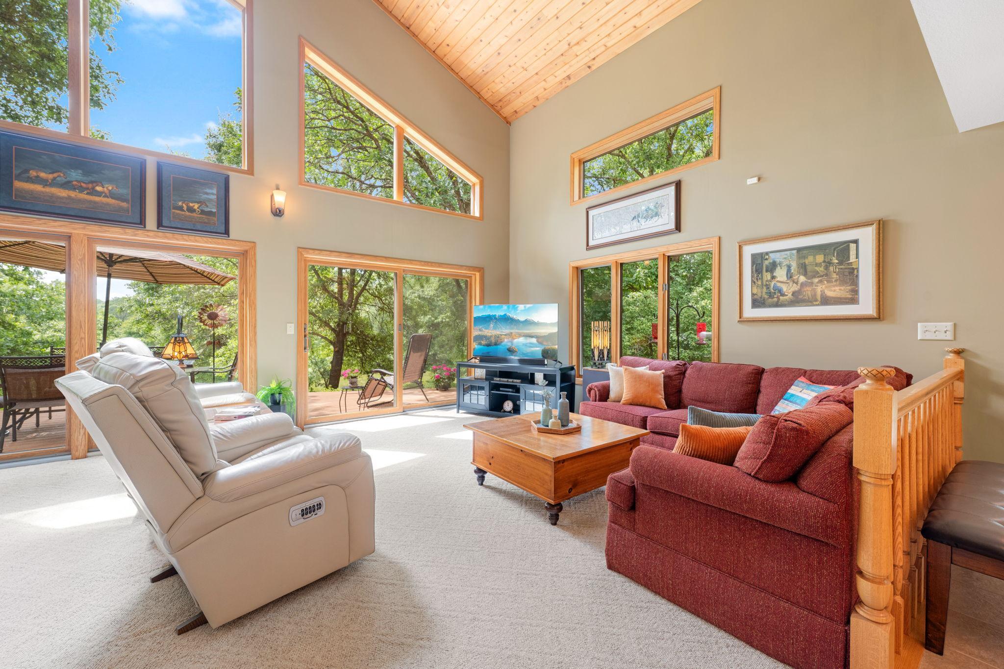 3rd image of 1527 Heron Ln, Somerset, WI 54025 | MLS# 7082976