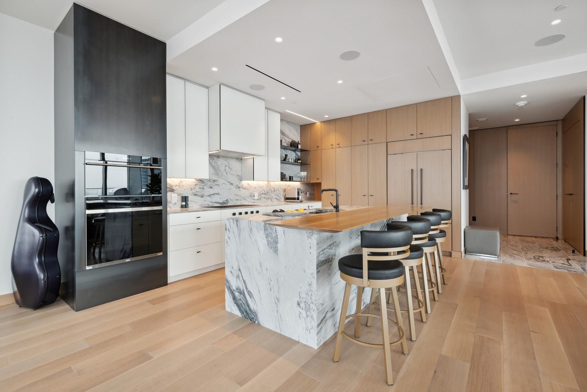 4th image of 255 Hennepin Ave #3107, Minneapolis, MN 55401 | MLS# 7083005