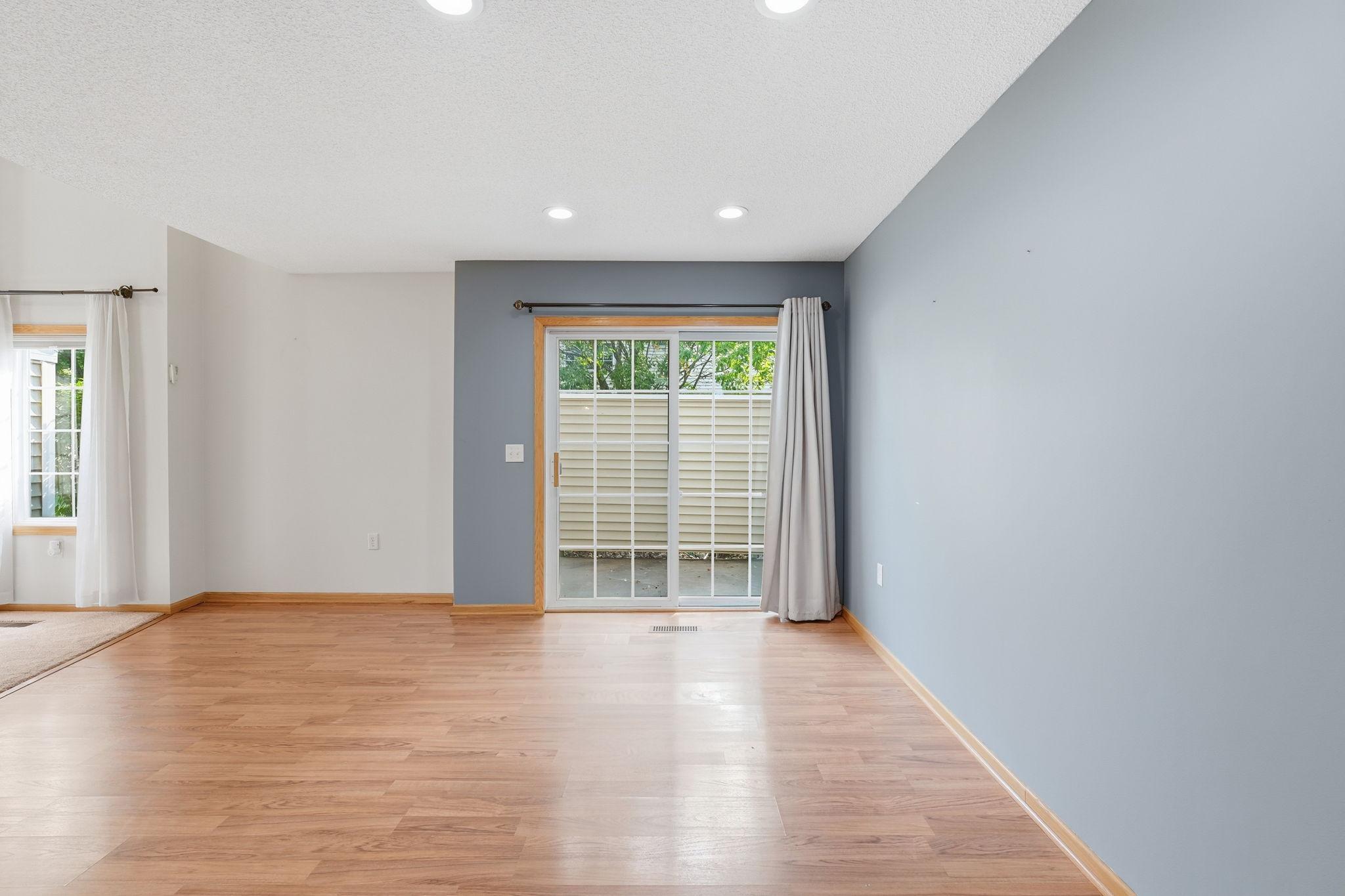 5th image of 2206 Foxglove Wy, Hudson, WI 54016 | MLS# 7083071