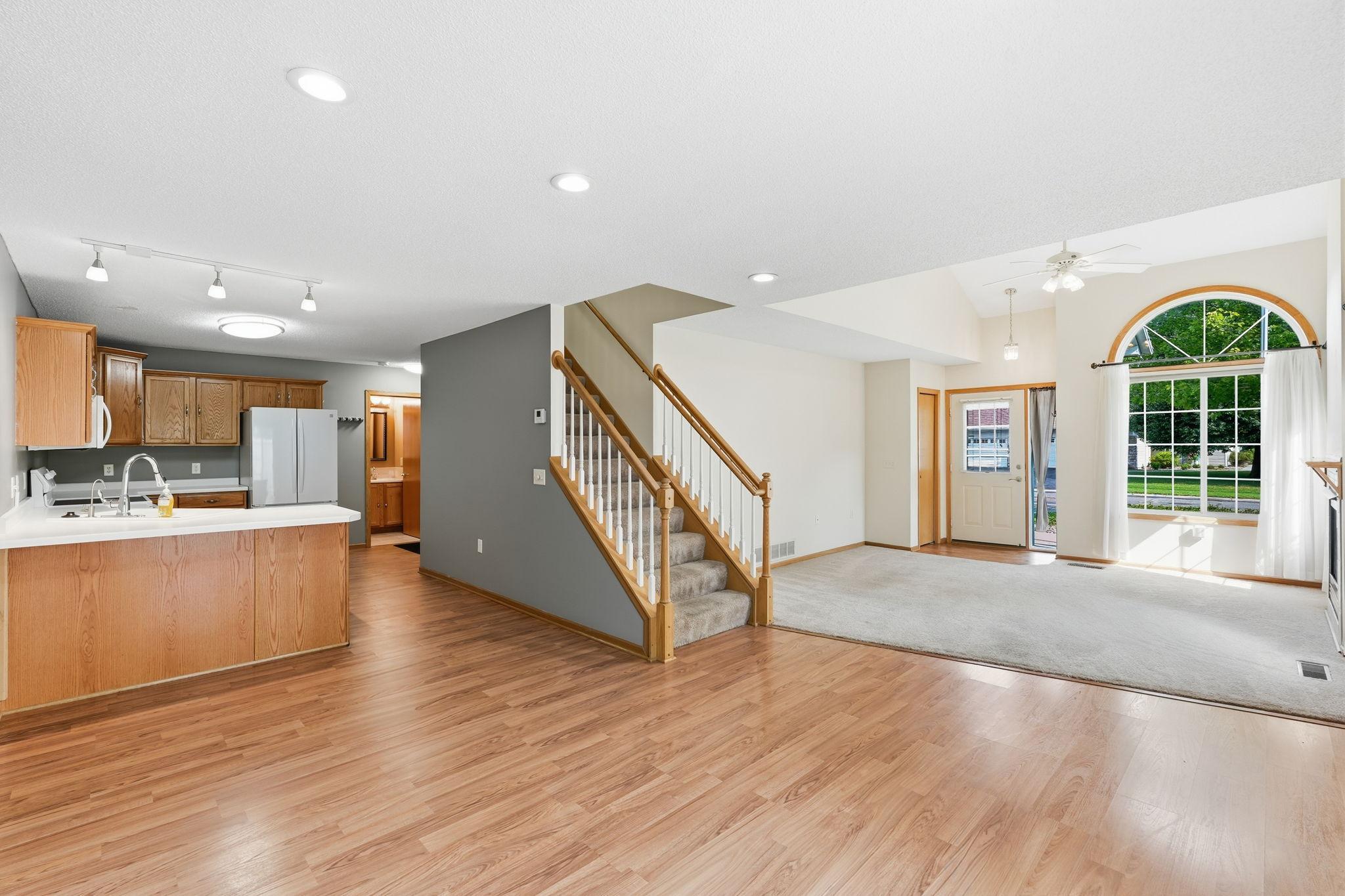 4th image of 2206 Foxglove Wy, Hudson, WI 54016 | MLS# 7083071