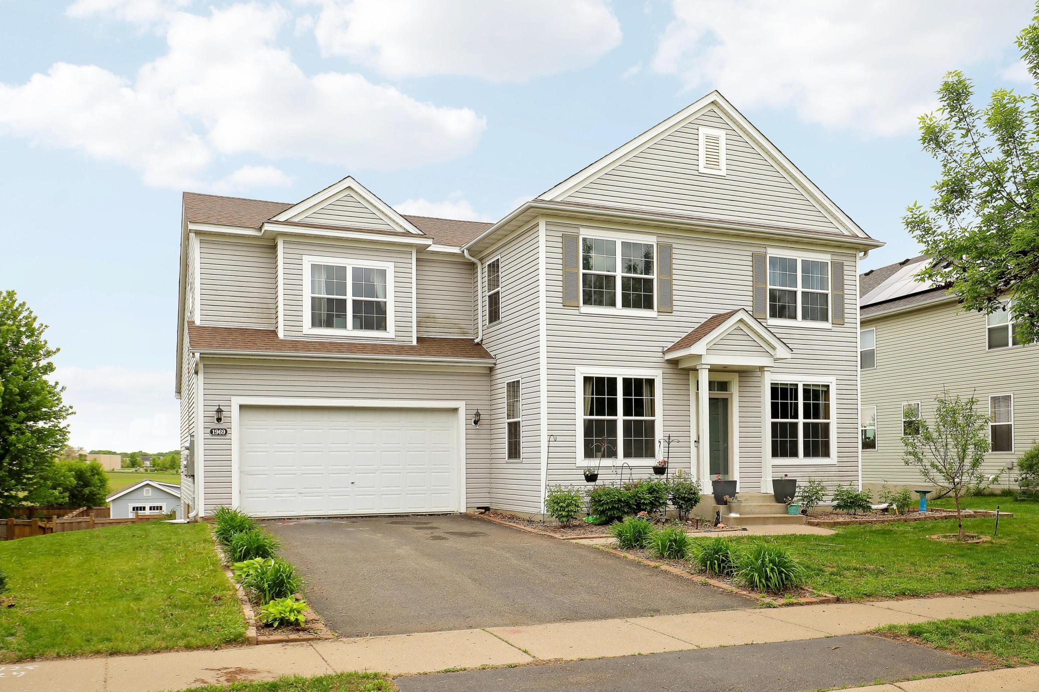 1st image of 1969 Schoolmaster Dr, Chaska, MN 55318 | MLS# 7083077