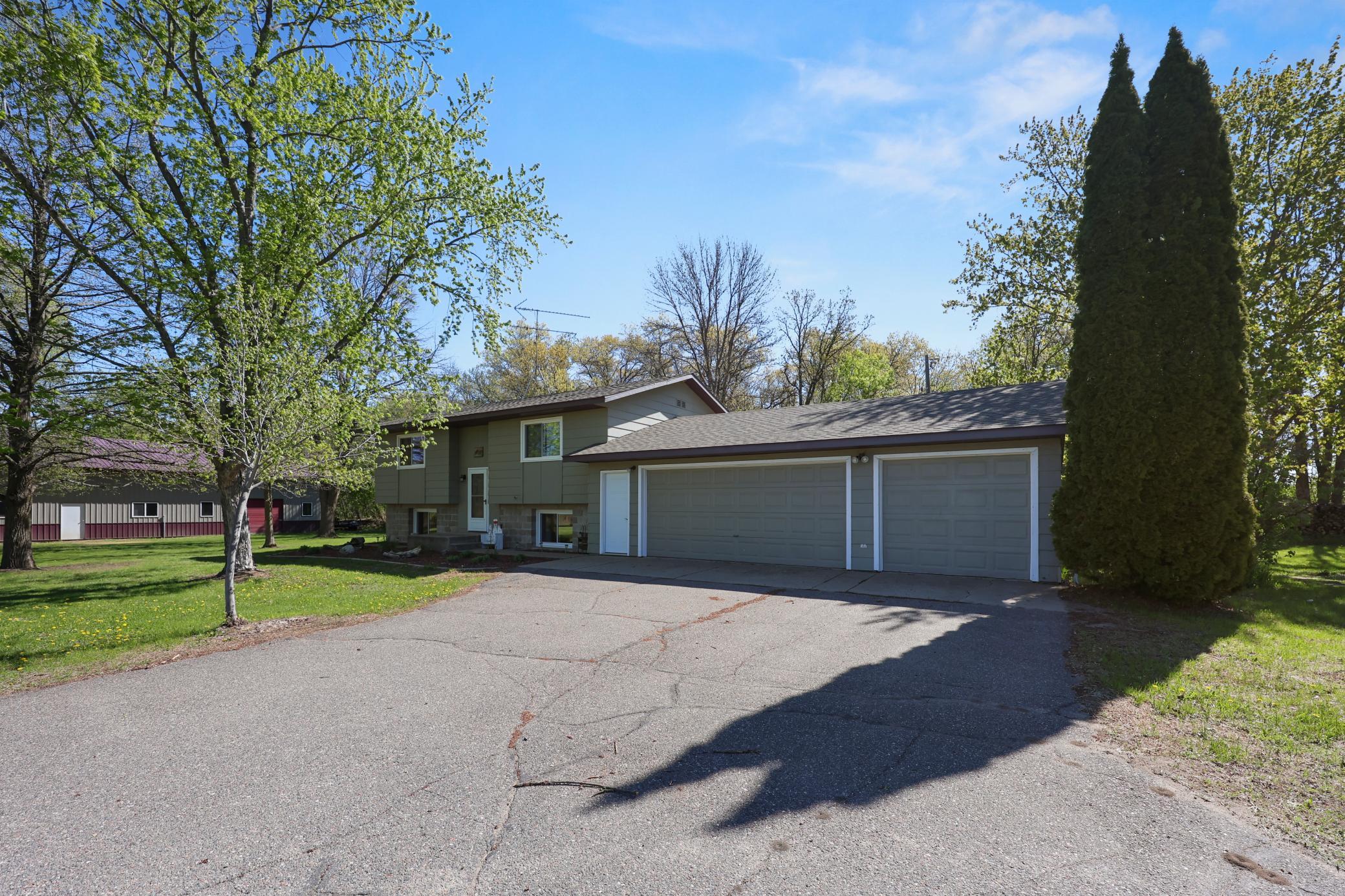 2nd image of 1546 Primrose Rd Ne, Sauk Rapids, MN 56379 | MLS# 7083239