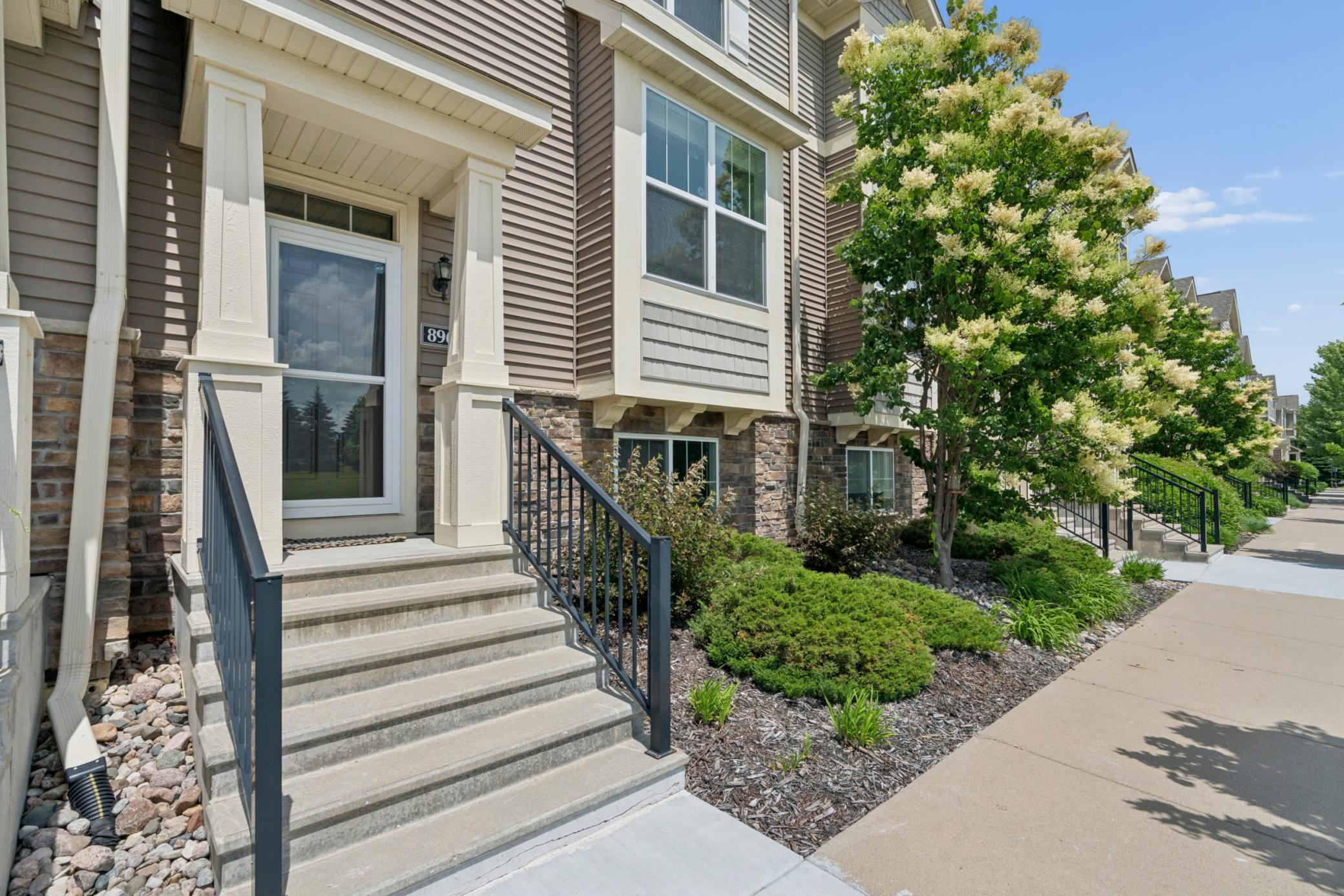 2nd image of 8967 Sw Village Loop, Chanhassen, MN 55317 | MLS# 7083265