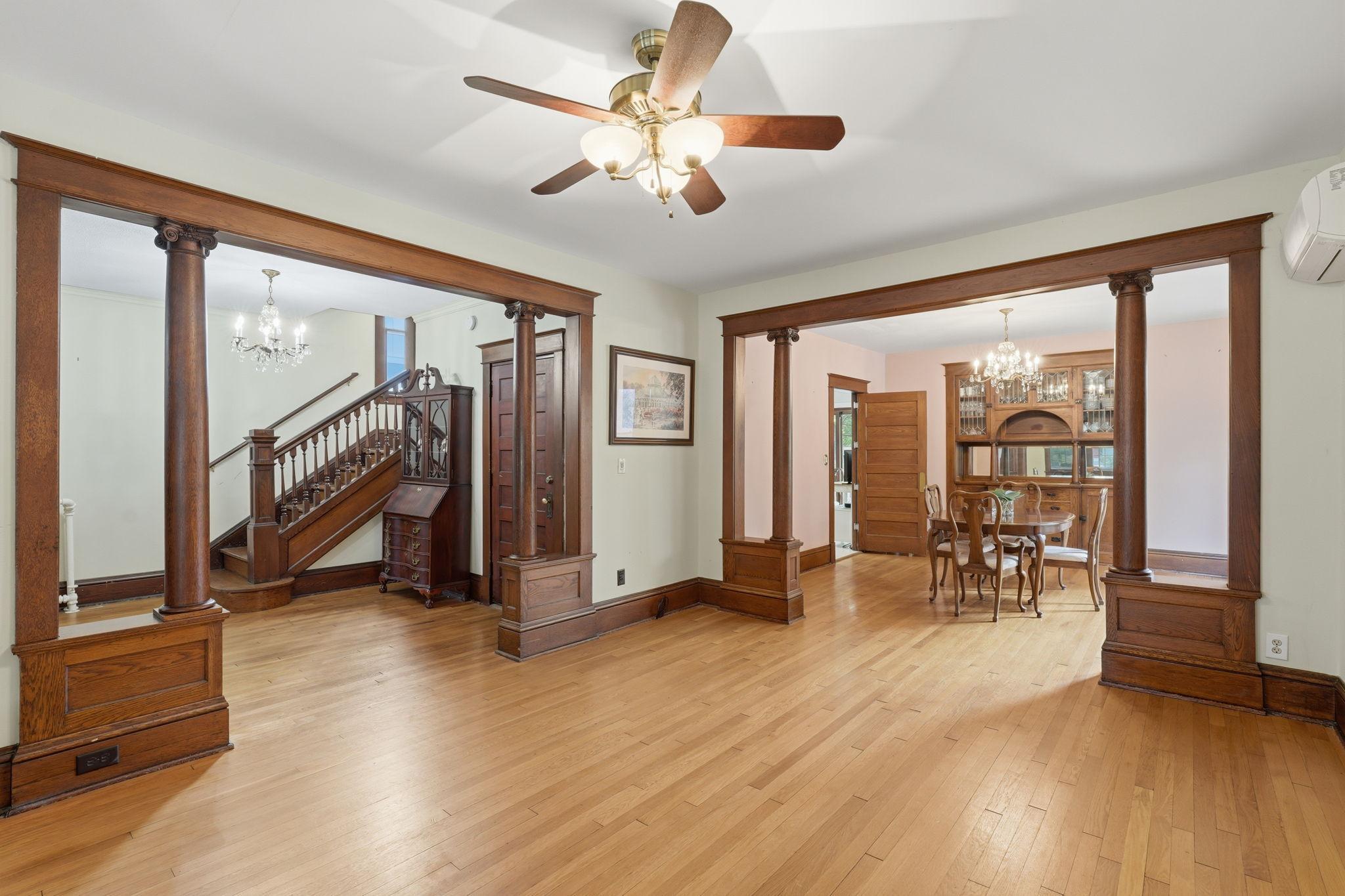4th image of 2016 Laurel Ave, Saint Paul, MN 55104 | MLS# 7083436