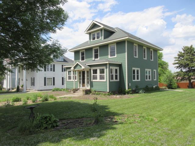 1st image of 416 E Division St, Elbow Lake, MN 56531 | MLS# 7083532
