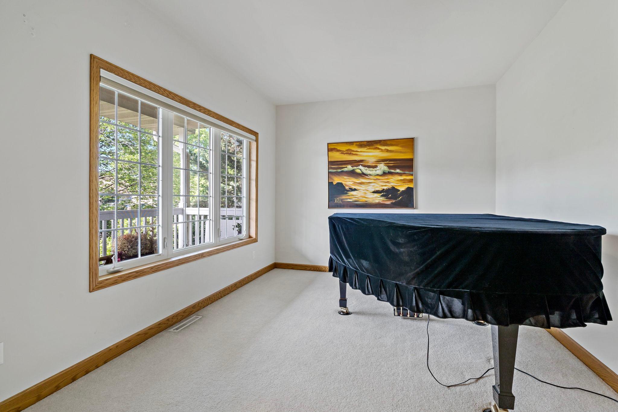4th image of 12641 Dutch Ct, Saint Paul, MN 55124 | MLS# 7083568