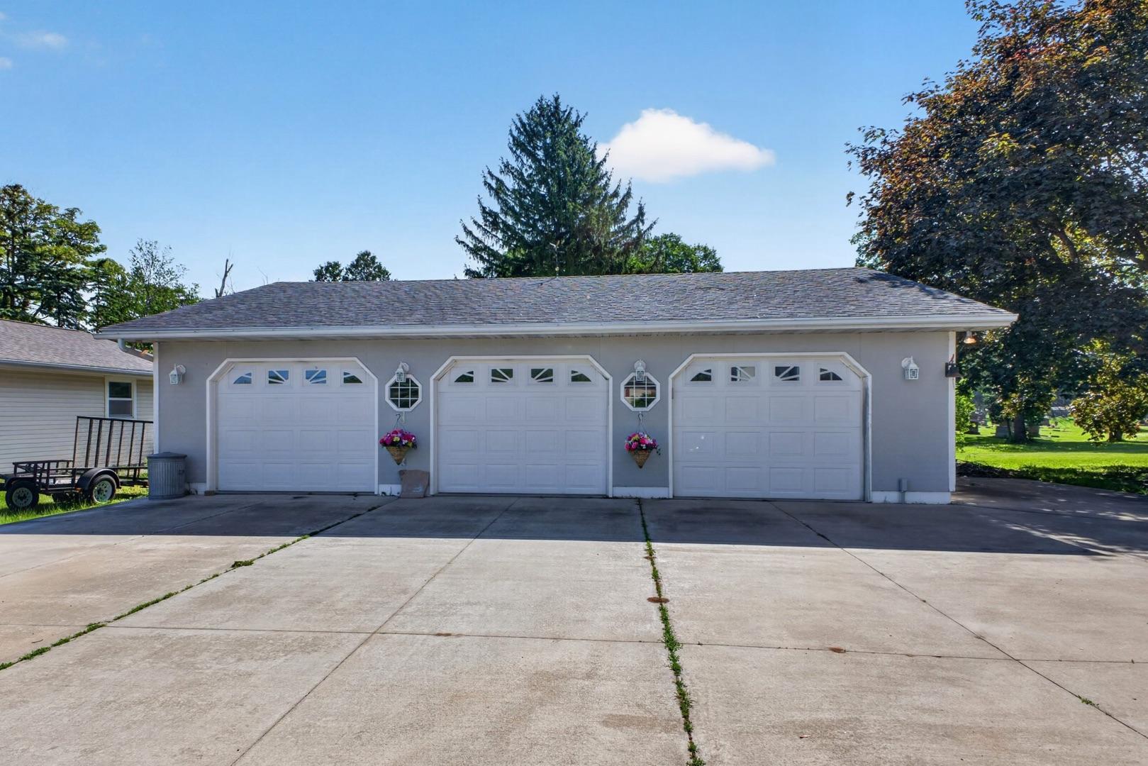 Homes for sale in Wabasha, MN | 807 Washington Ave, Wabasha, MN 55981 | MLS# 7083593