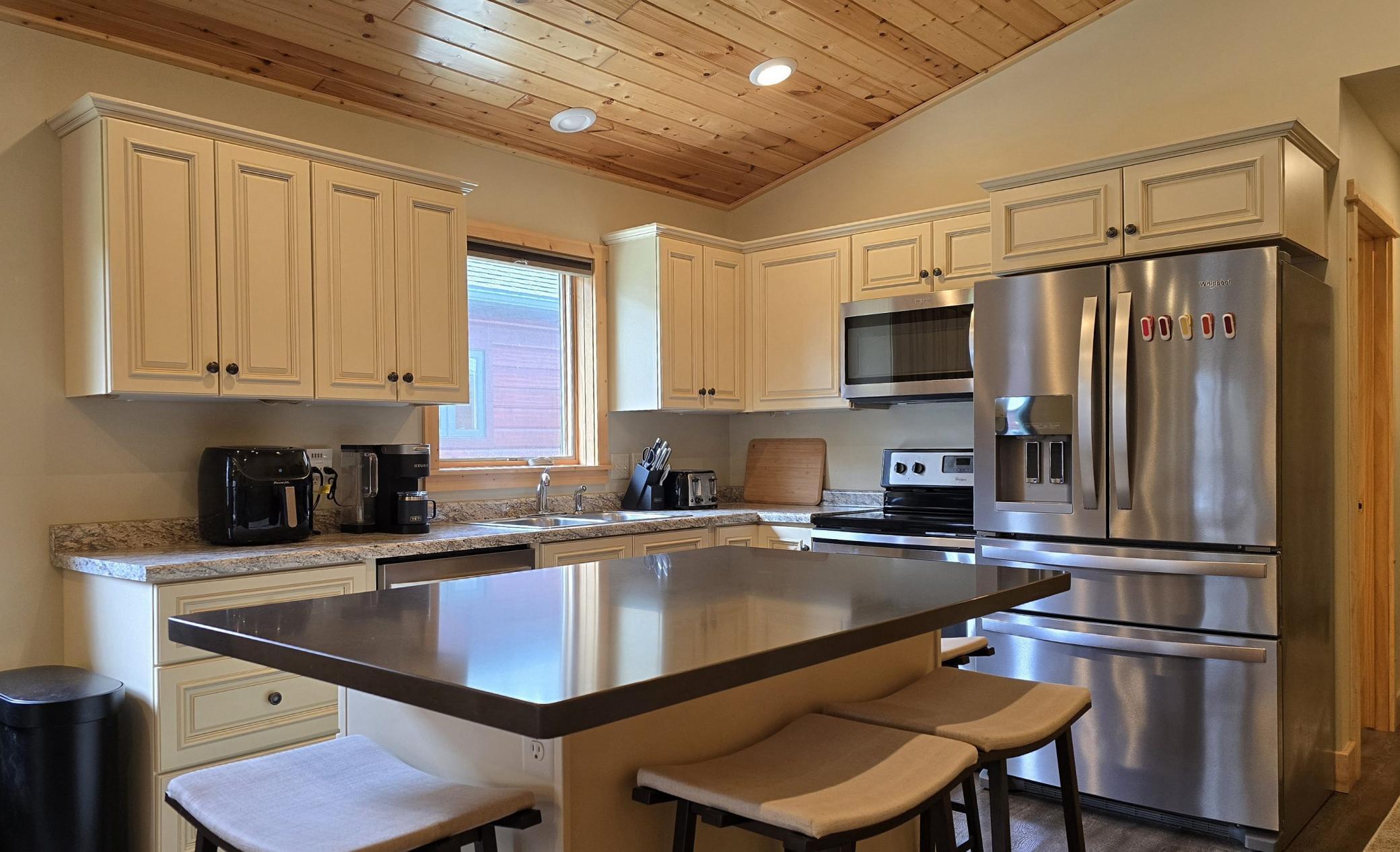 5th image of 5882 Lakeshore Ln Nw, Cass Lake, MN 56633 | MLS# 7083788