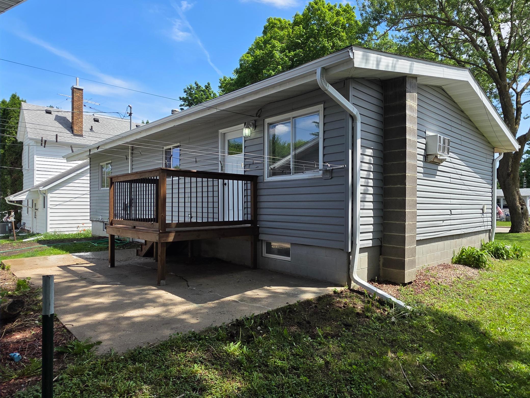 Homes for sale in West Concord, MN | 510 Arnold St, West Concord, MN 55985 | MLS# 7083942