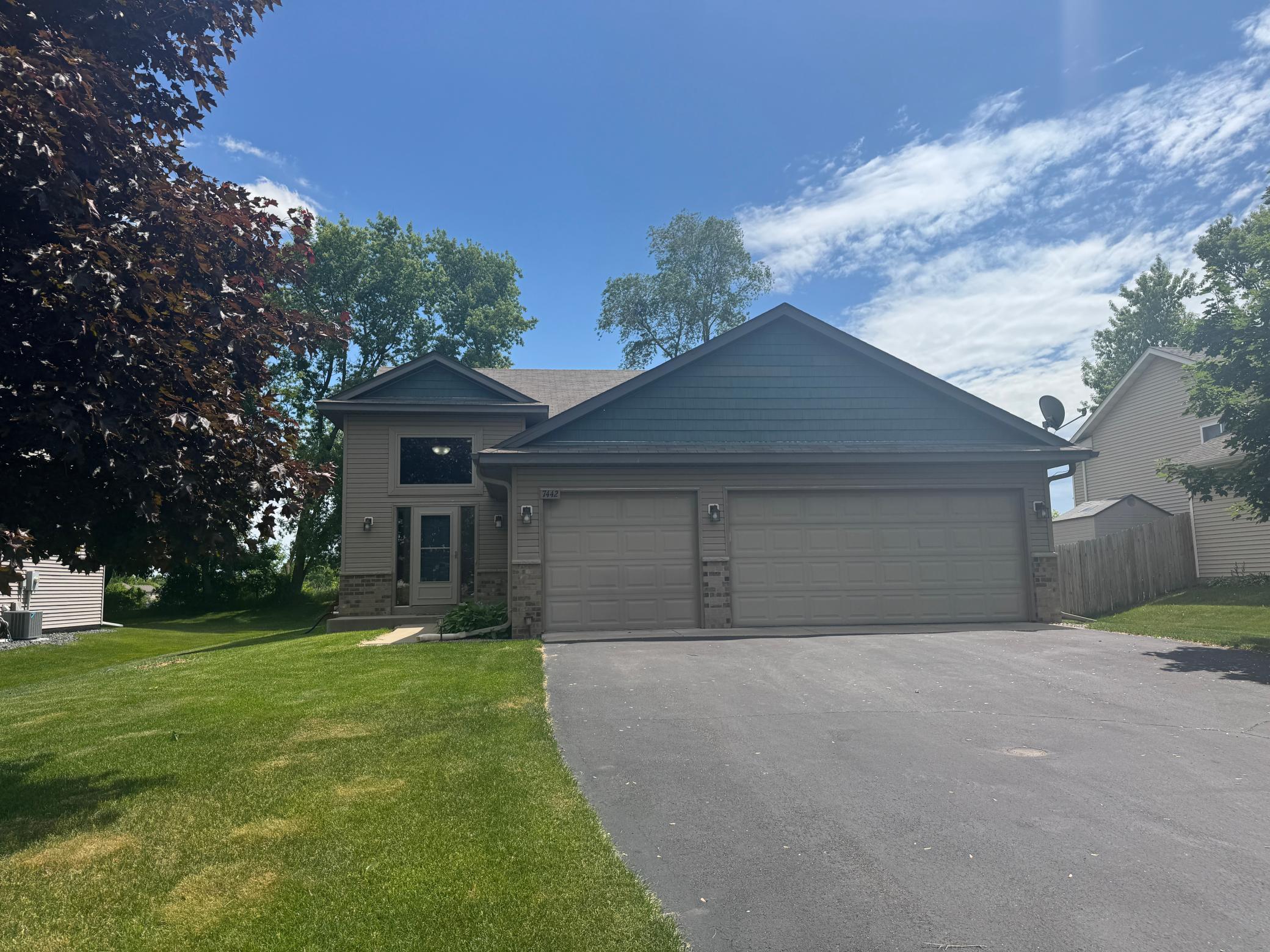 Homes for sale in Albertville, MN | 7442 Large Ave Ne, Albertville, MN 55301 | MLS# 7083954