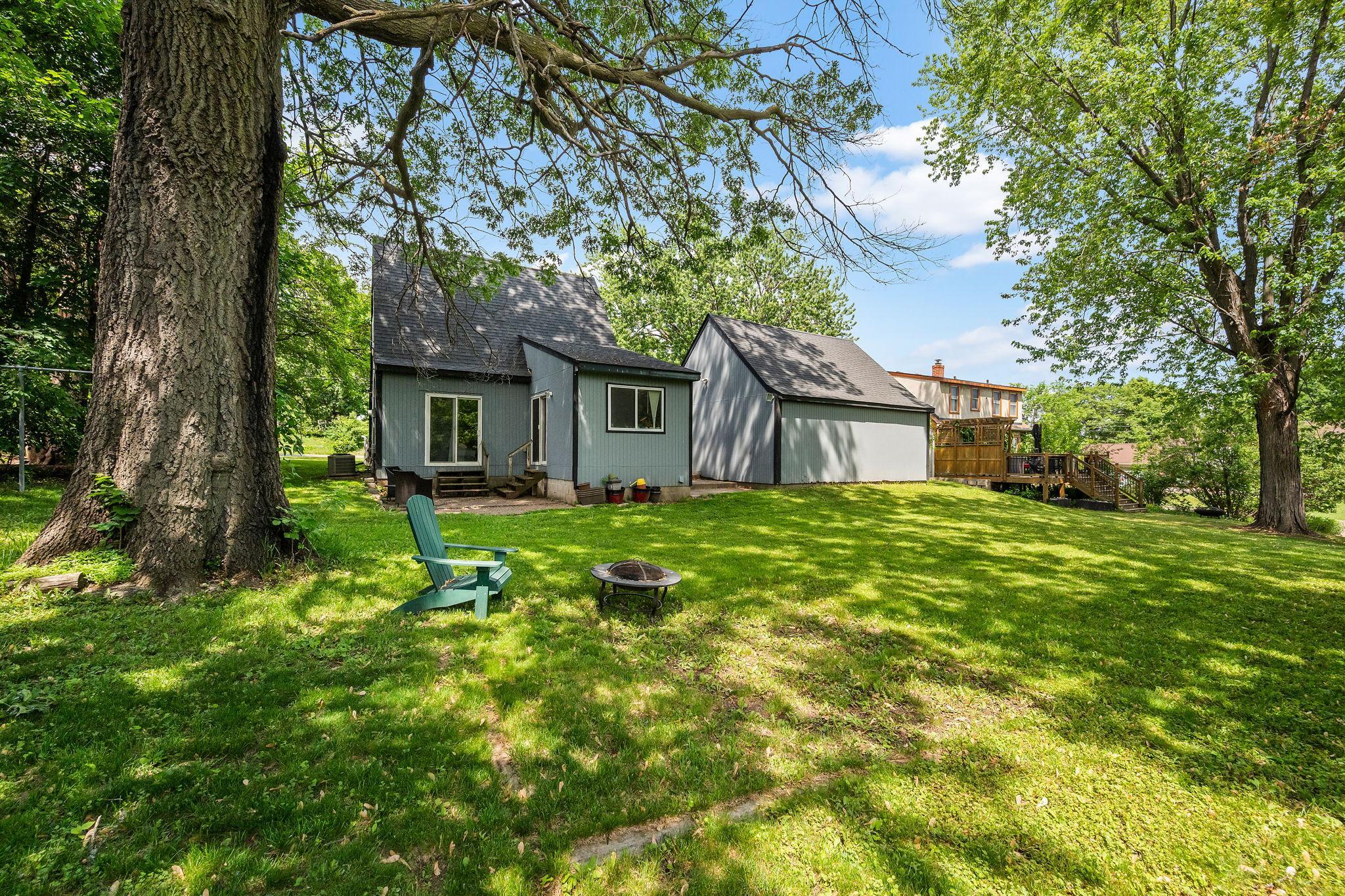 Homes for sale in Maplewood, MN | 774 Roselawn Ave E, Maplewood, MN 55117 | MLS# 7083955