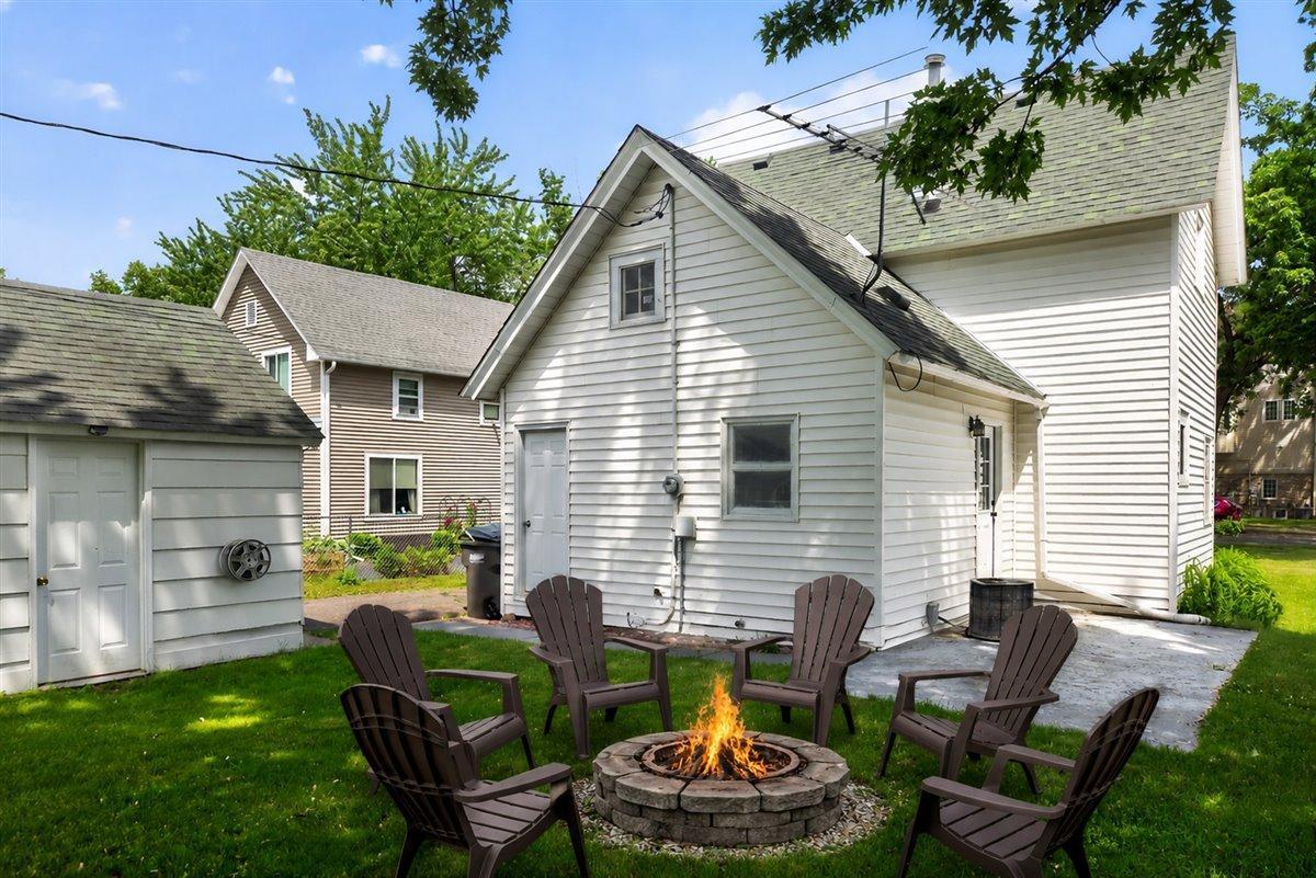5th image of 6429 Maple St, North Branch, MN 55056 | MLS# 7084018