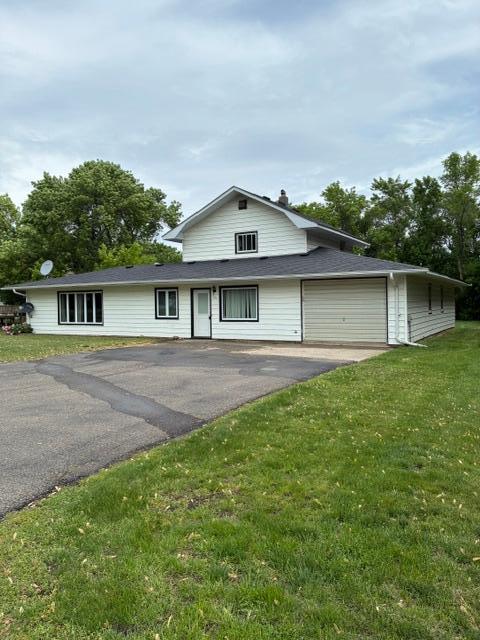 Homes for sale in Graceville, MN | 1121 W 6th St, Graceville, MN 56240 | MLS# 7084082
