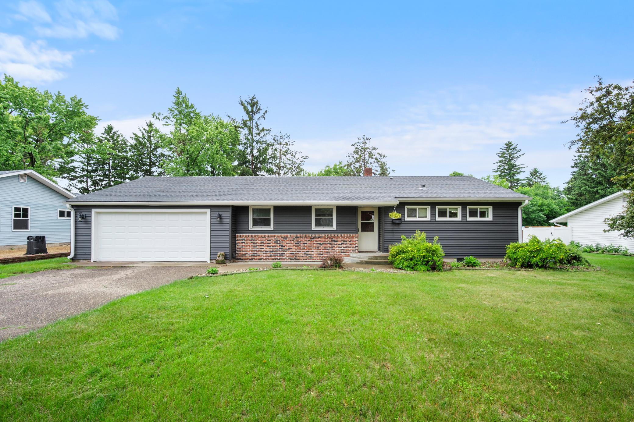 Homes for sale in New Richmond, WI | 907 Fairfield Rd, New Richmond, WI 54017 | MLS# 7084157