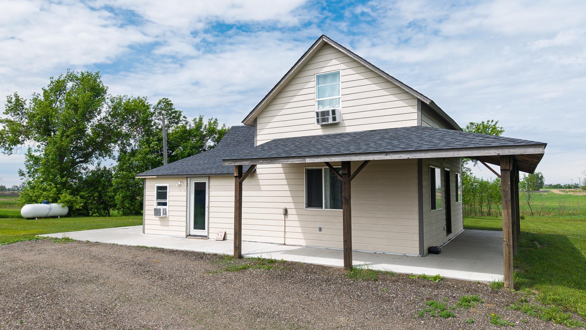 Homes for sale in Fingal, ND | 12860 47th St Se, Fingal, ND 58031 | MLS# 7084270