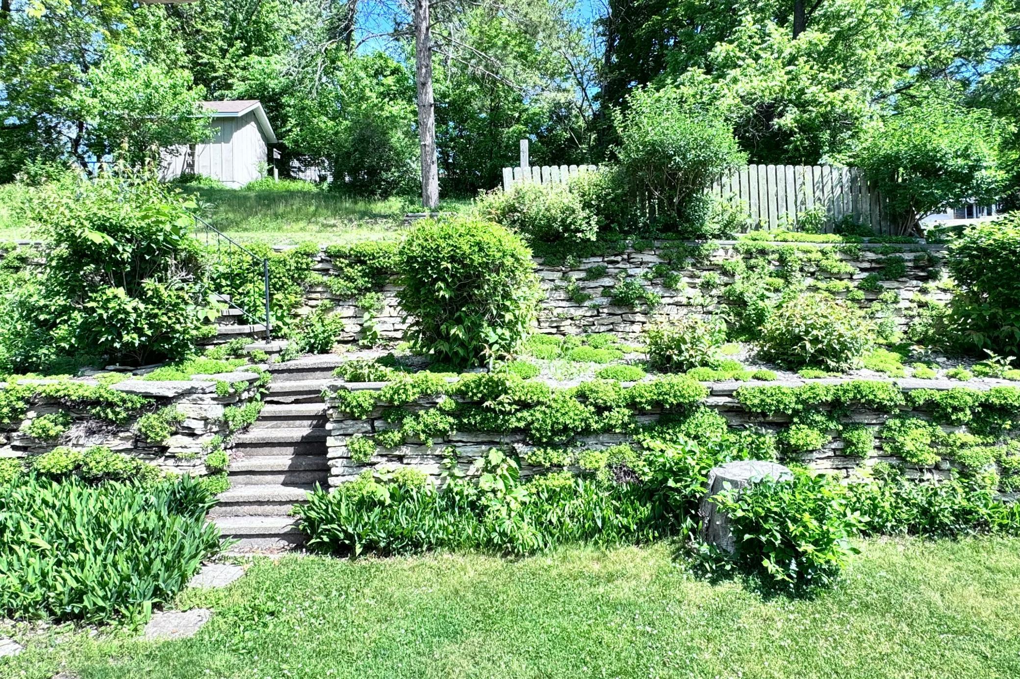 5th image of 604 Hawthorn St, Red Wing, MN 55066 | MLS# 7084591